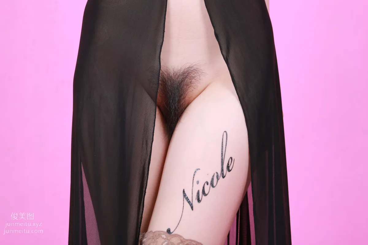 [Nicole Feet] NO.012 Studio Shoot 1, High Heels and Silk Curves [165P] photo 116