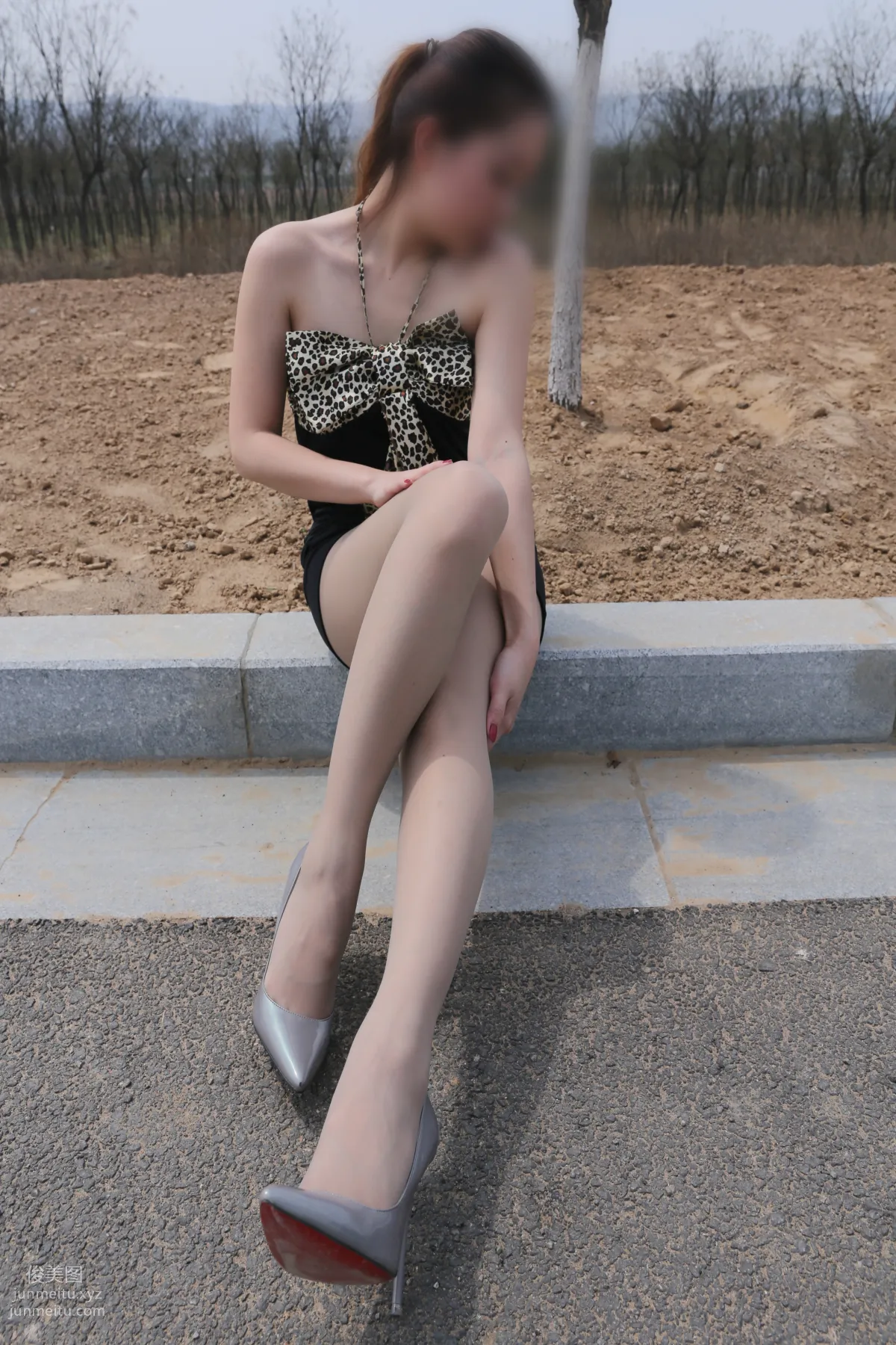 [Nicole Feet] NO.004 Highway, Gray Stockings and High Heels [113P] photo 68