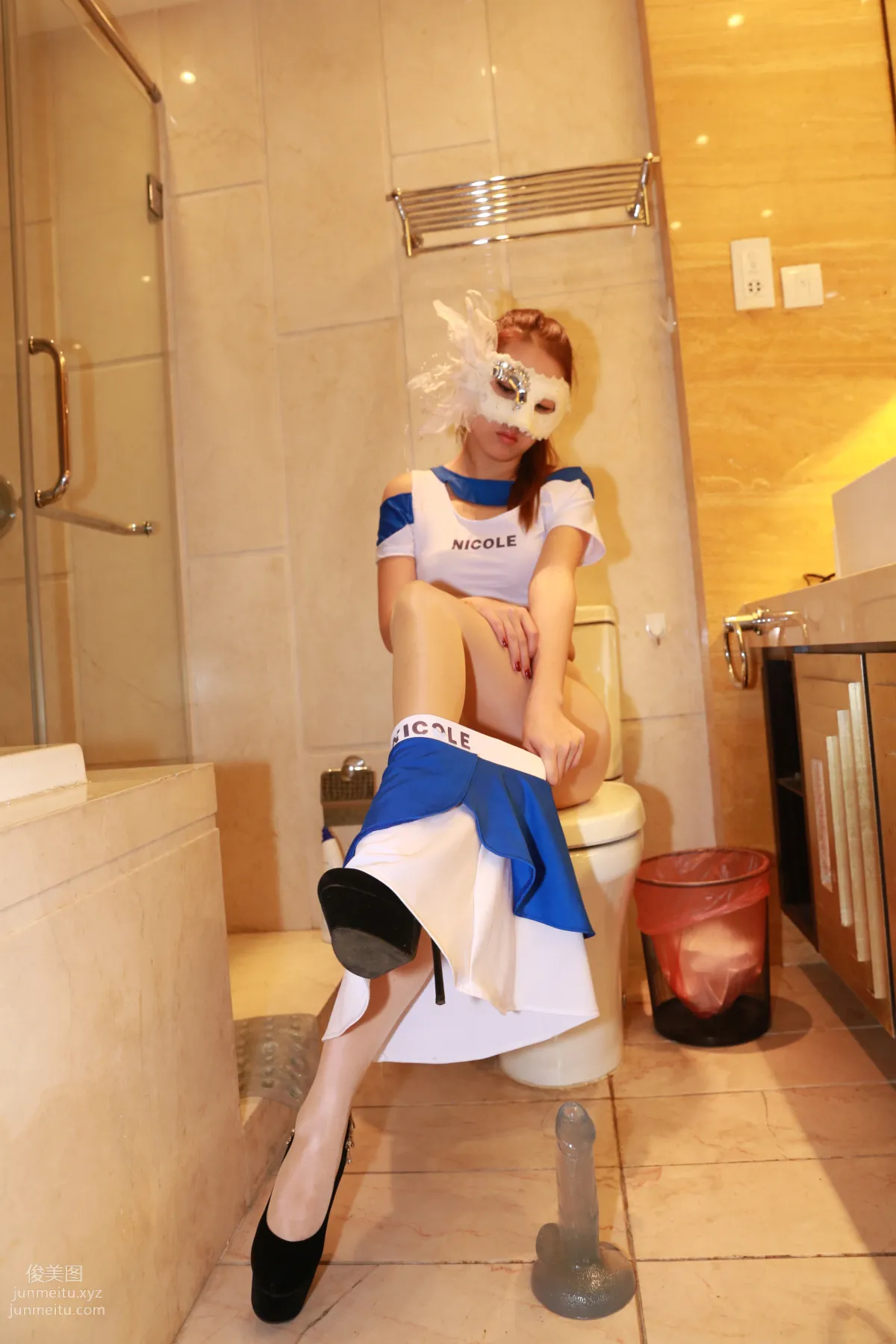 [Nicole Feet] NO.011 Bathroom 3, Beautiful Silk Legs [155P] photo 87