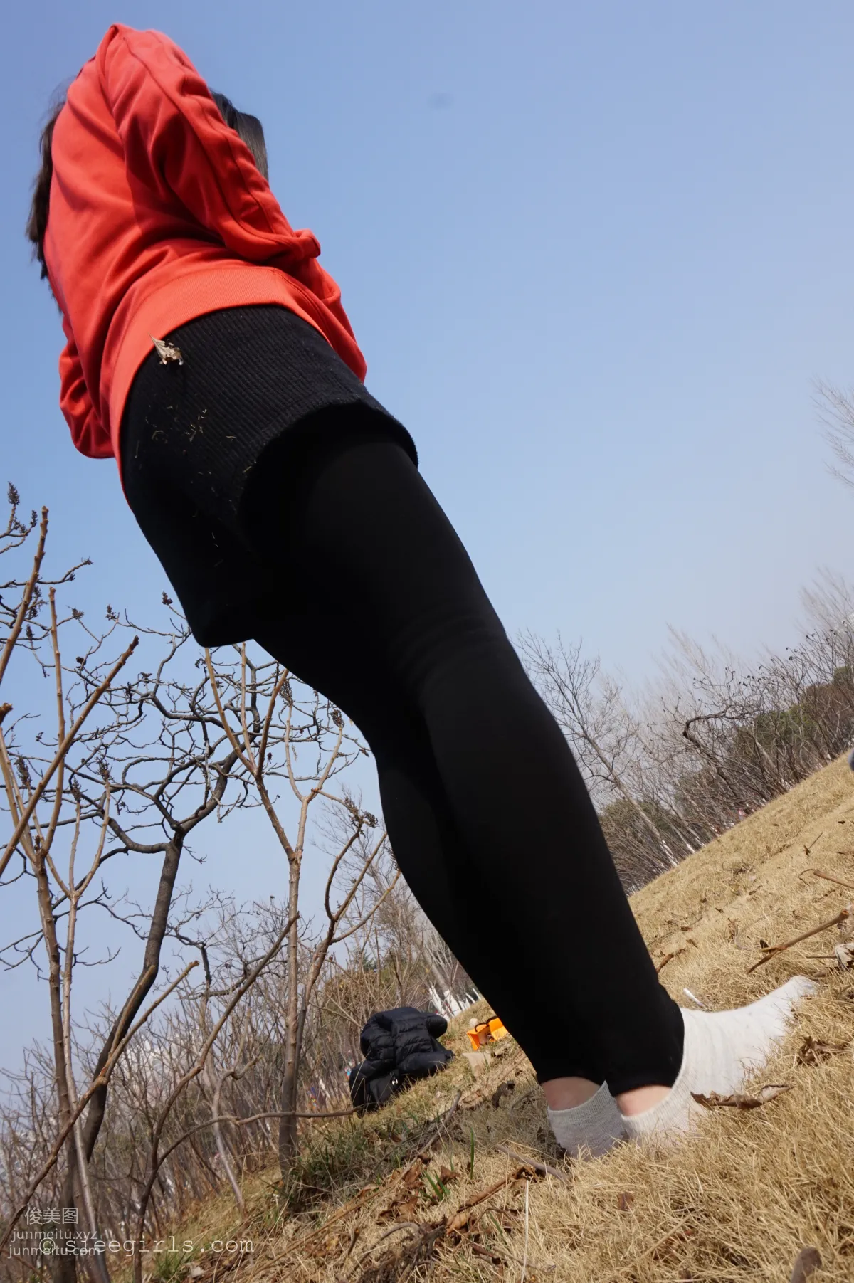 Qi Qi: SIEE No. 057 photo 68