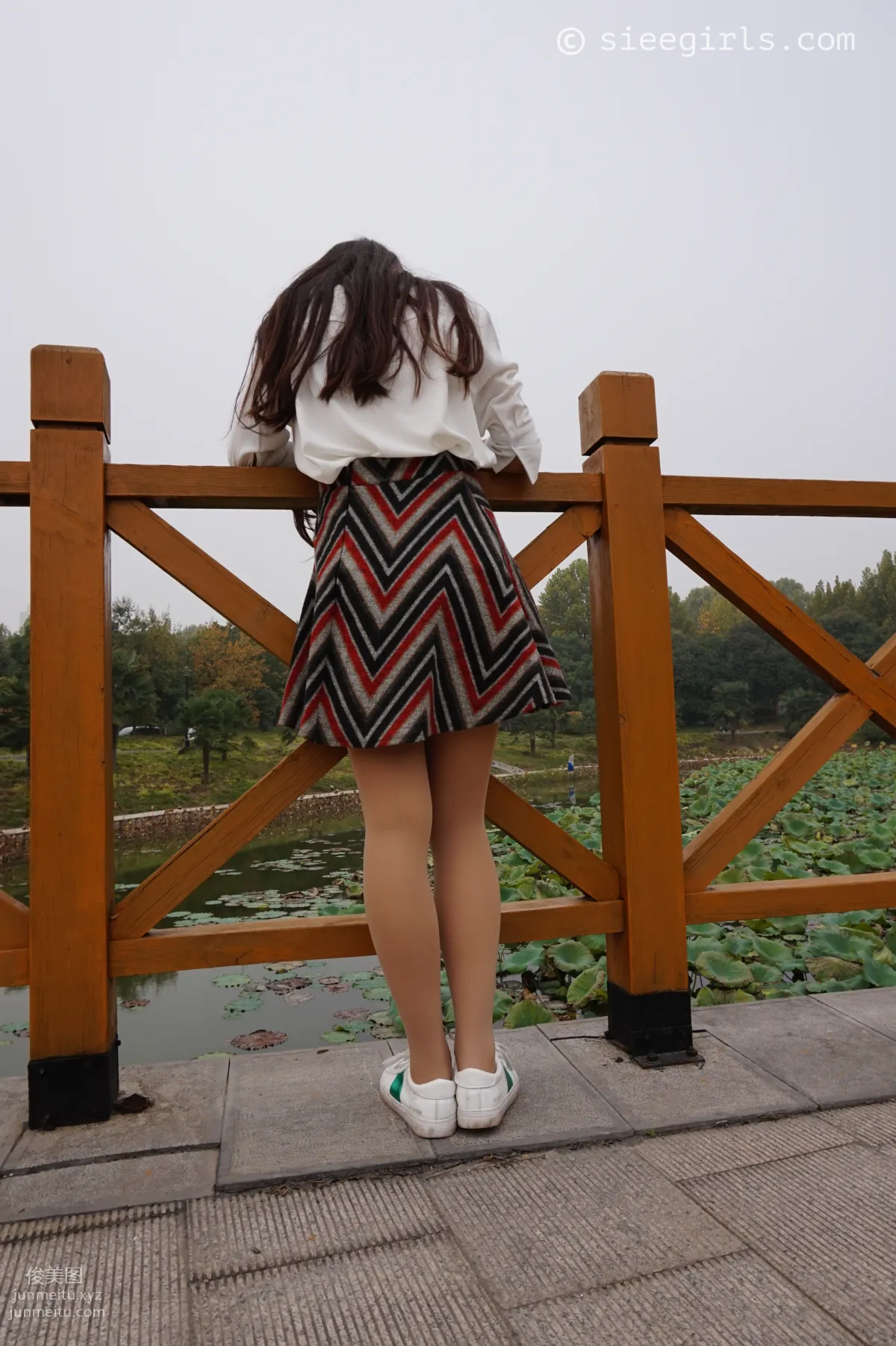 Yu Yu: SIEE No. 011 photo 5