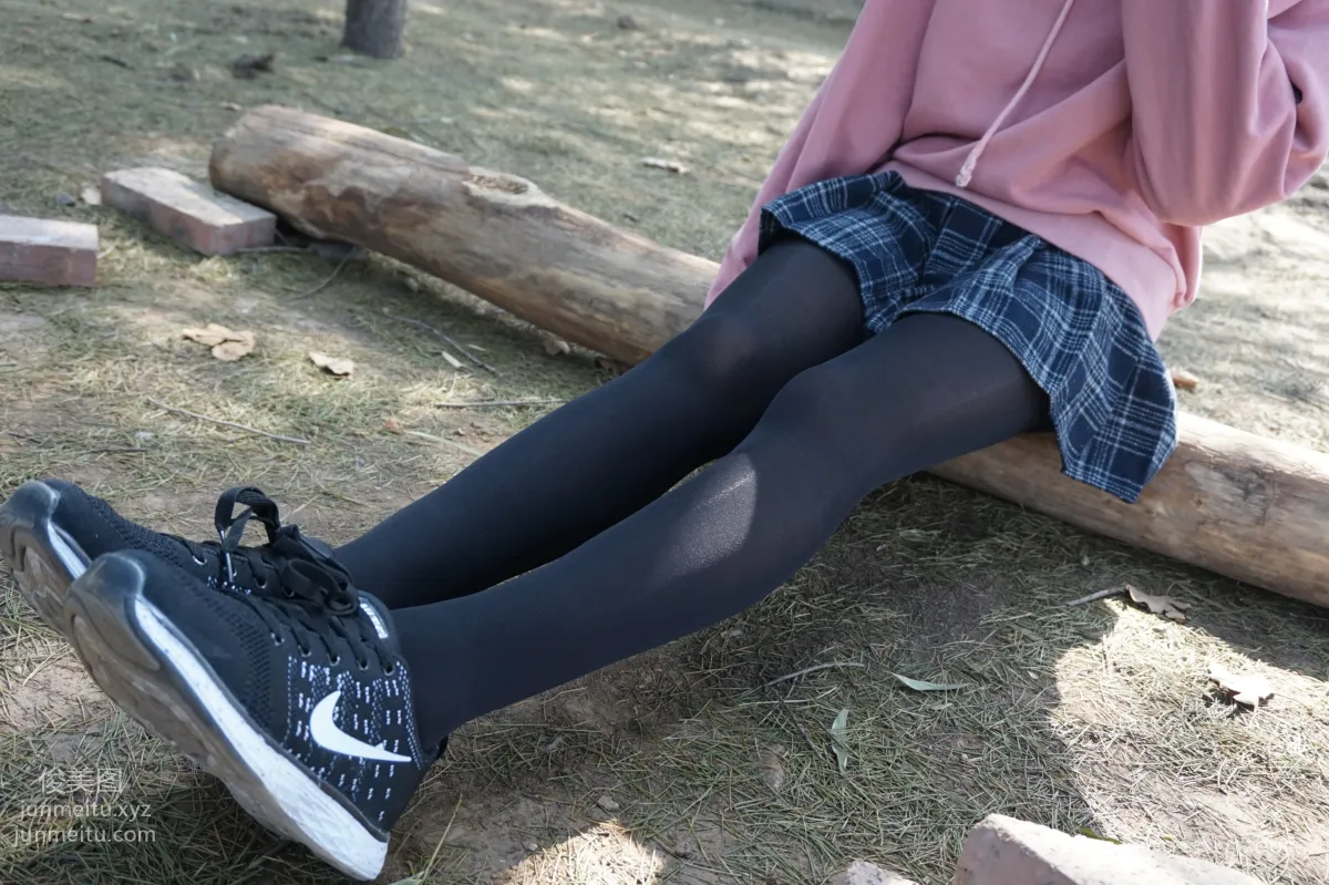 SIEE No. 052 photo 60