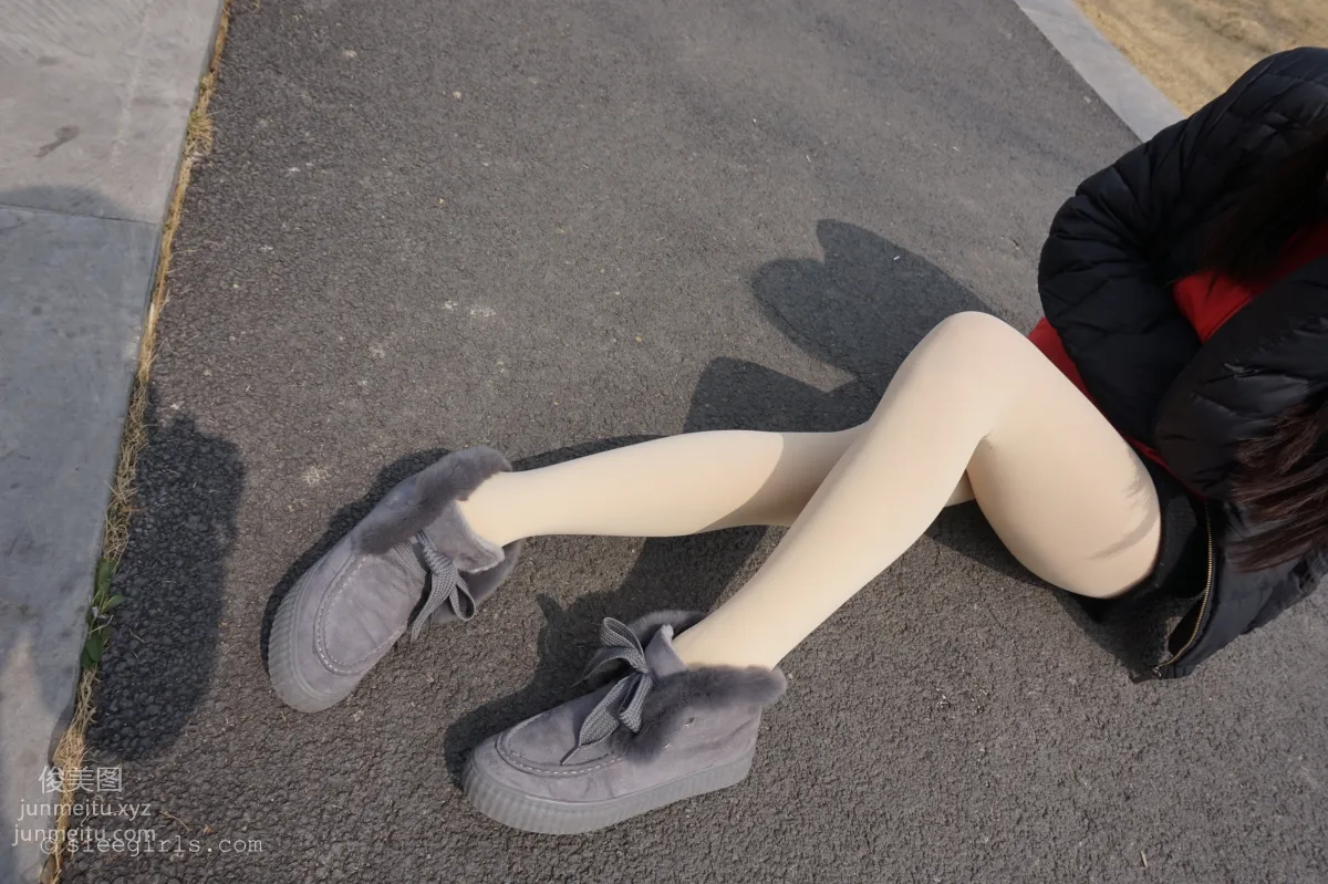Qi Qi: SIEE No. 045 photo 11