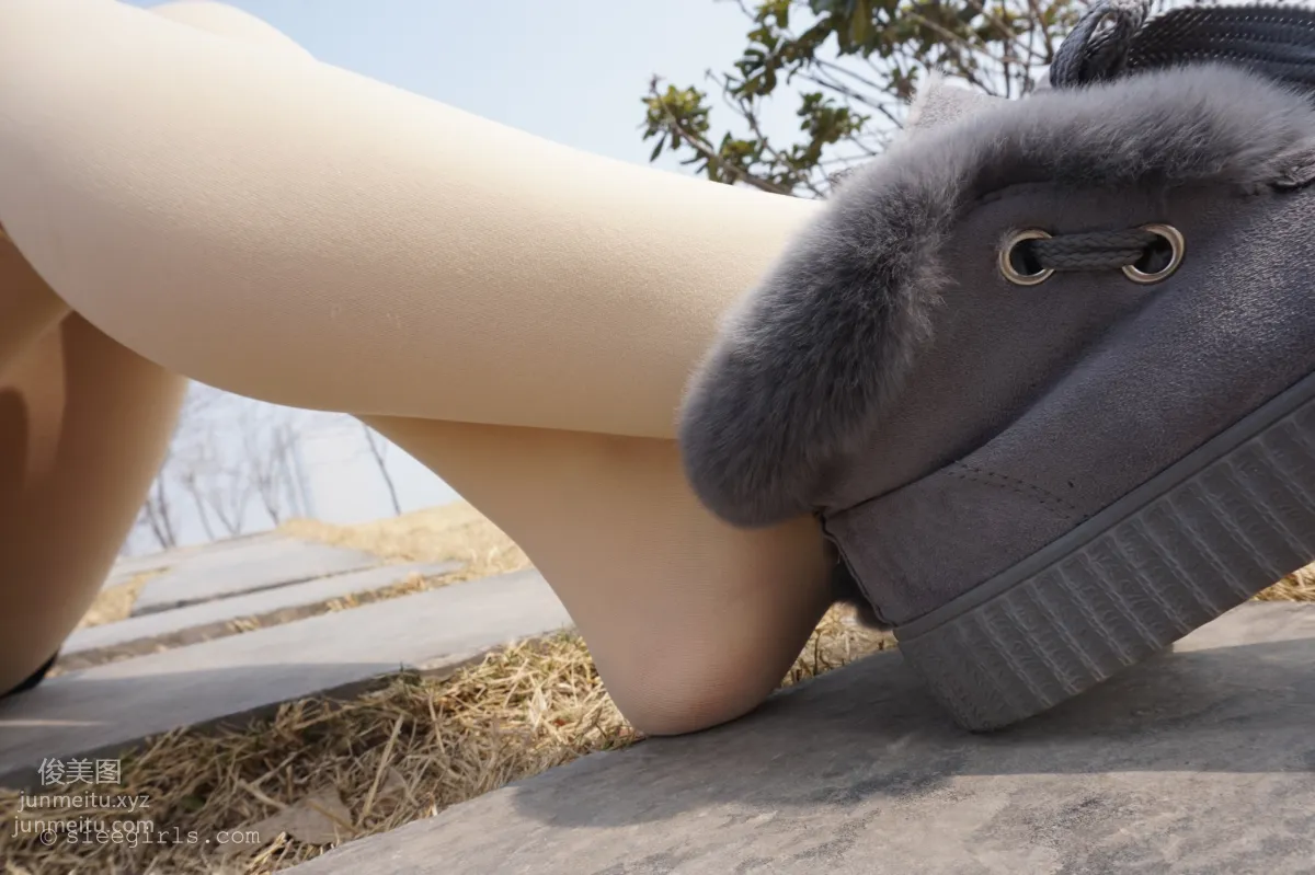 Qi Qi: SIEE No. 045 photo 48