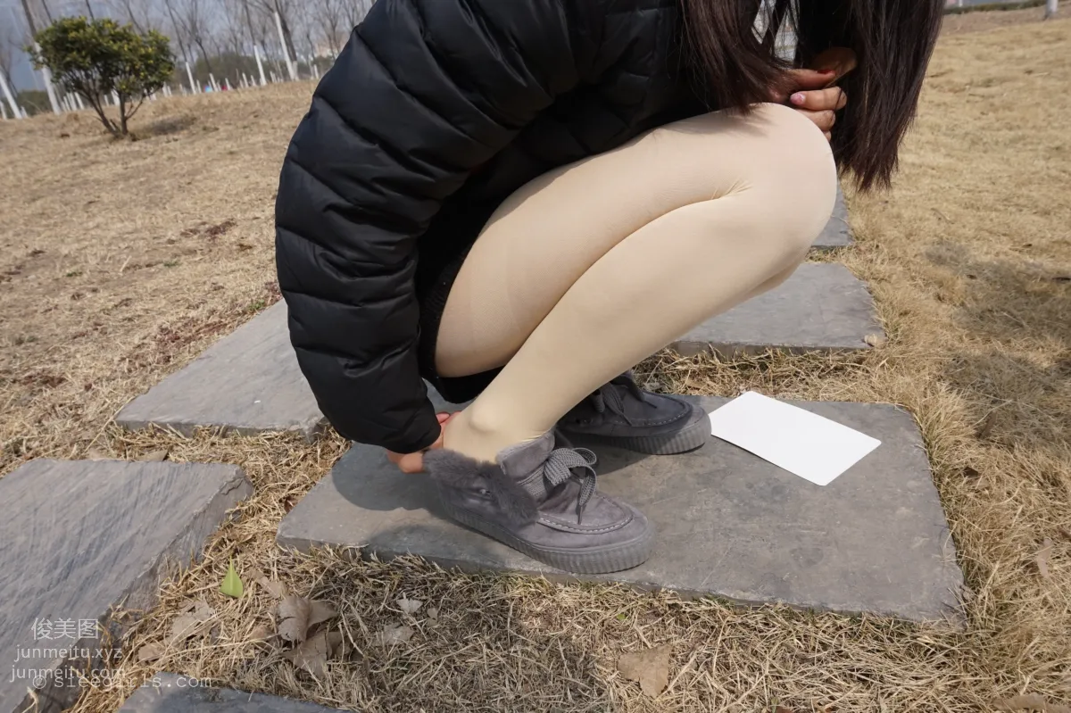 Qi Qi: SIEE No. 045 photo 116