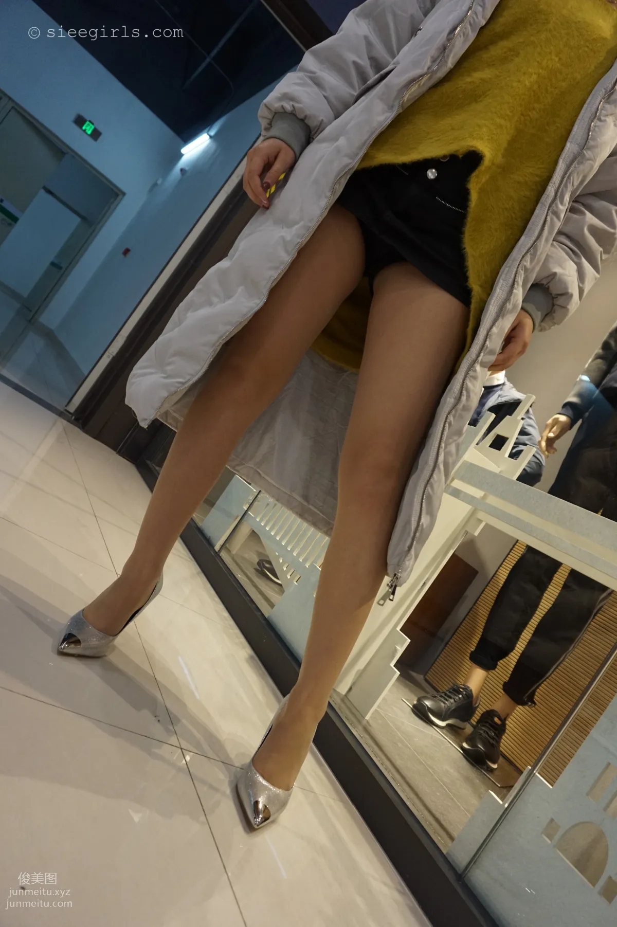 SIEE No. 026 photo 1