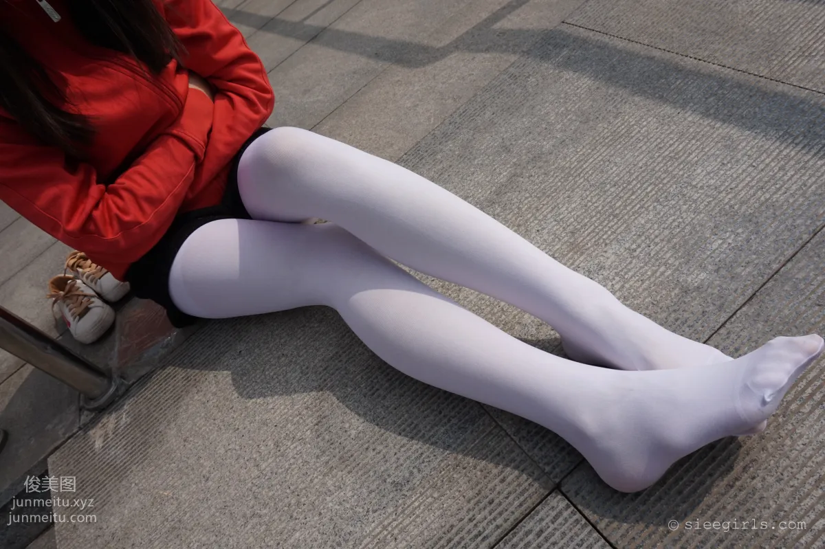 Qi Qi: SIEE No. 050 photo 84