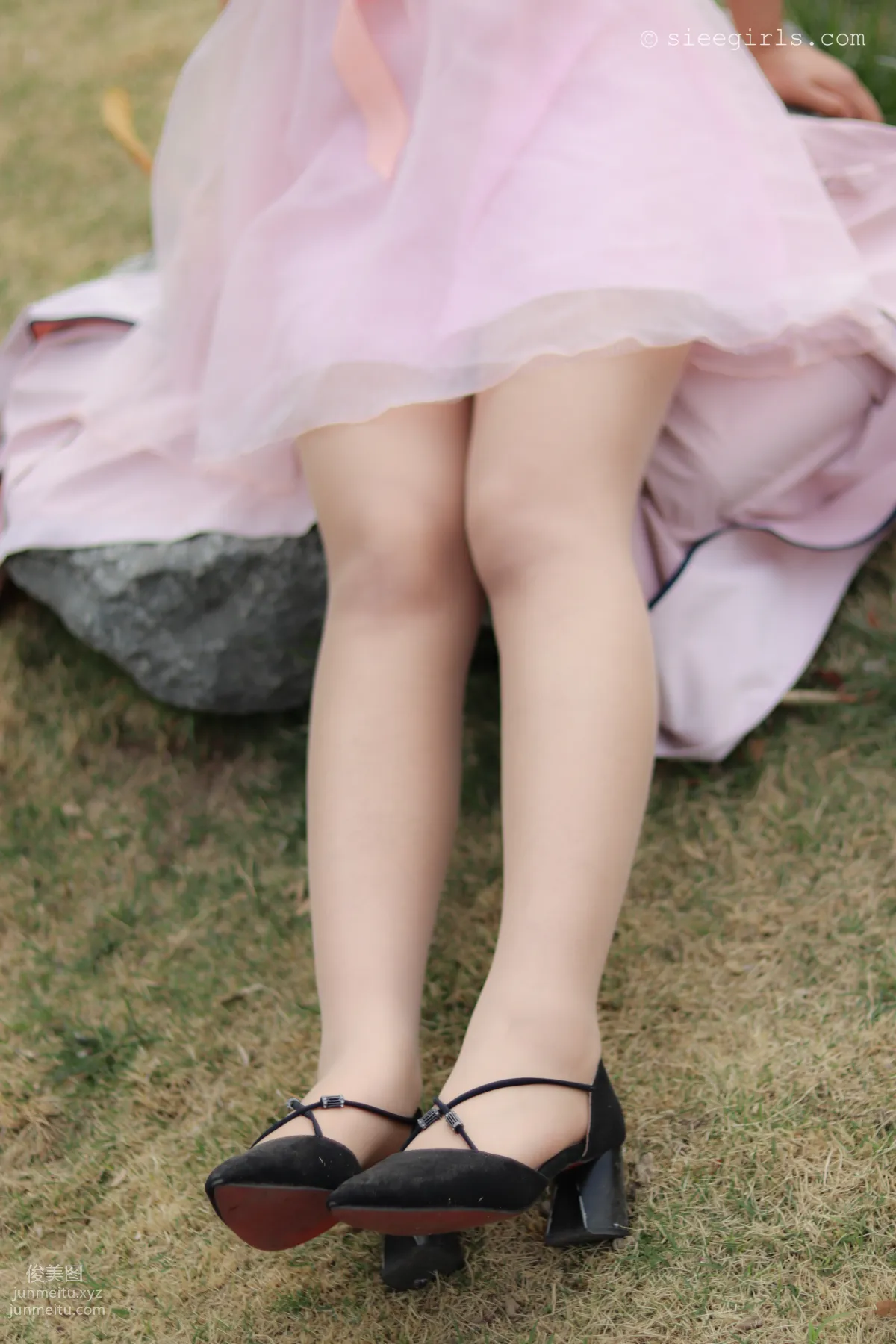 Xi Xi: SIEE No. 065 photo 2