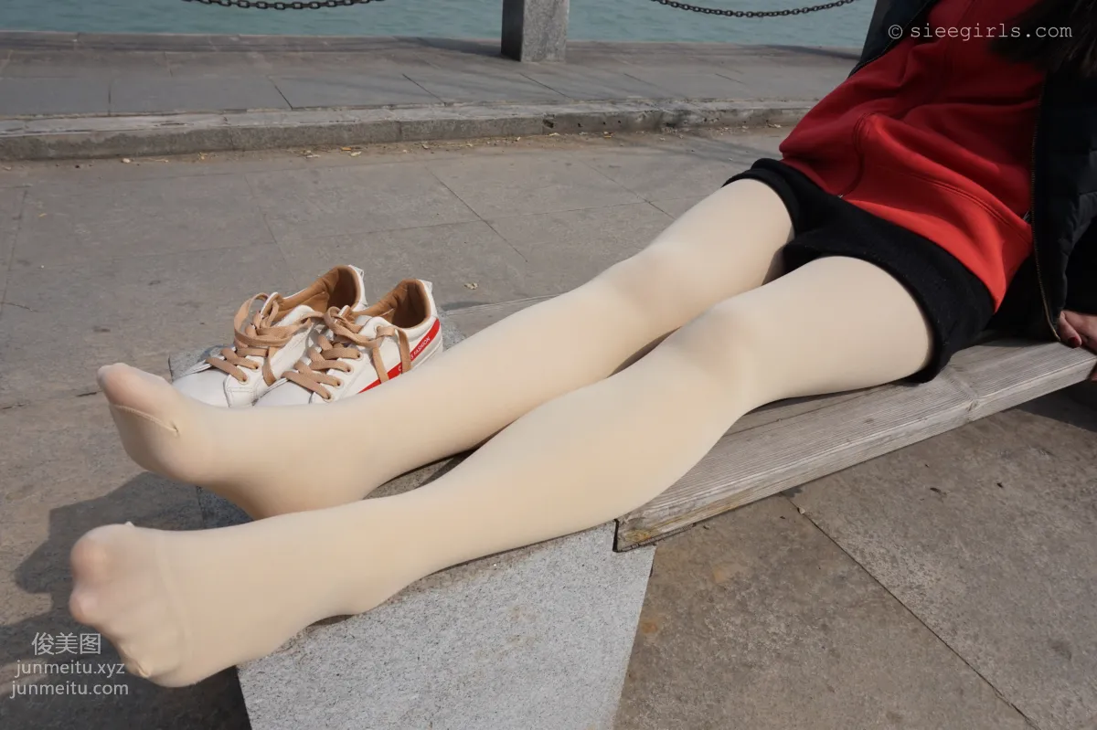Qi Qi: SIEE No. 053 photo 67