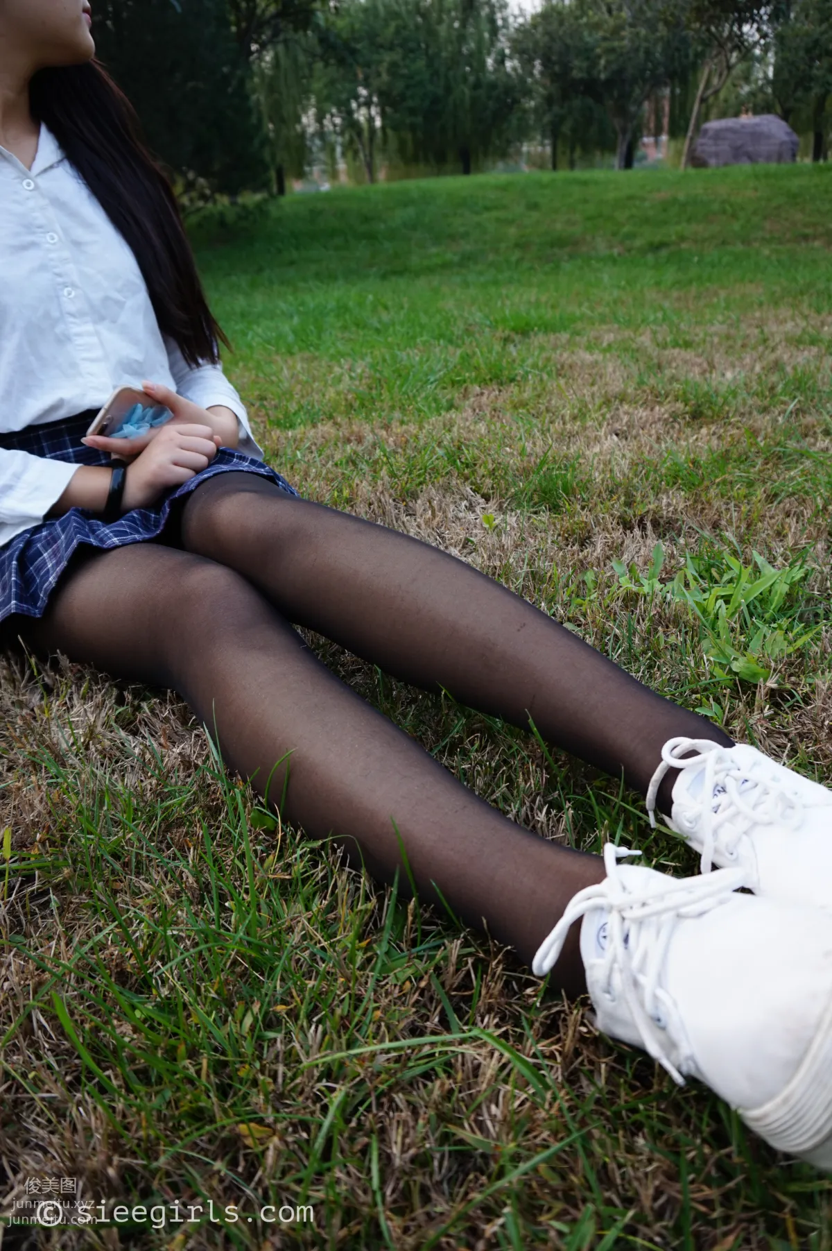 Xi Xi: SIEE No. 001 photo 13