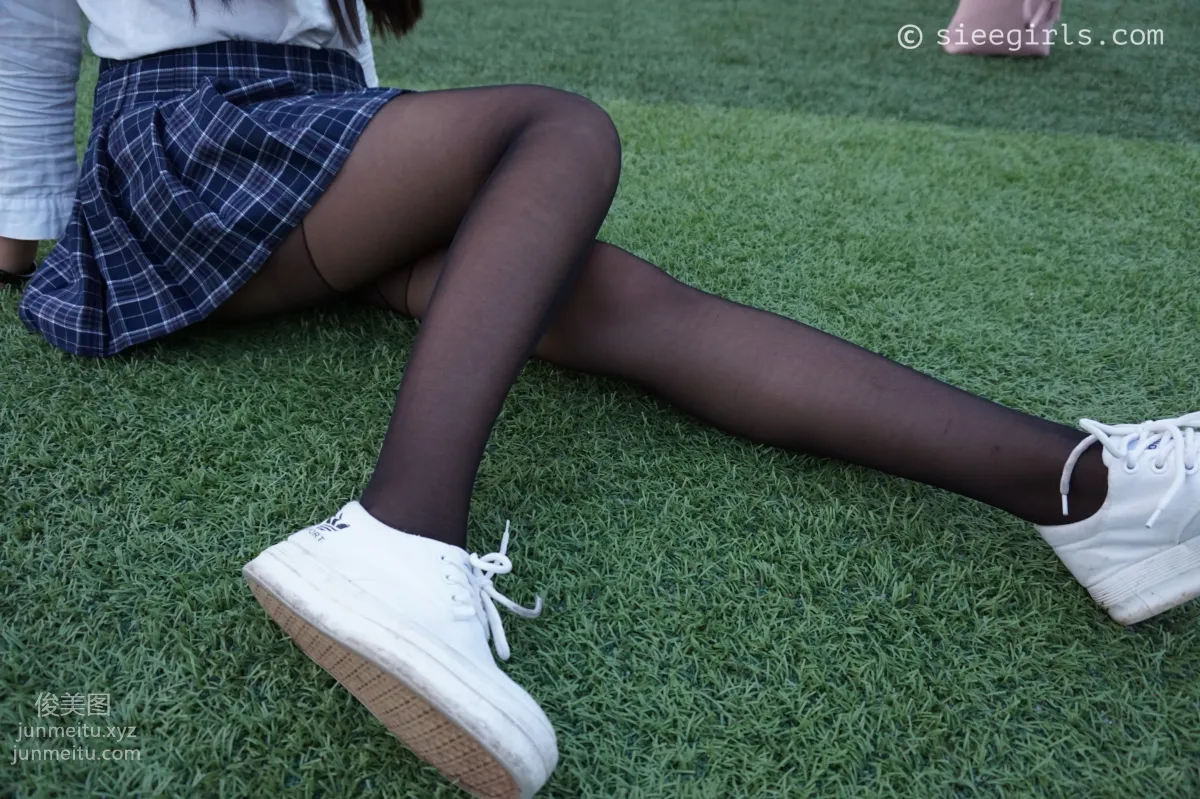 Xi Xi: SIEE No. 007 photo 5