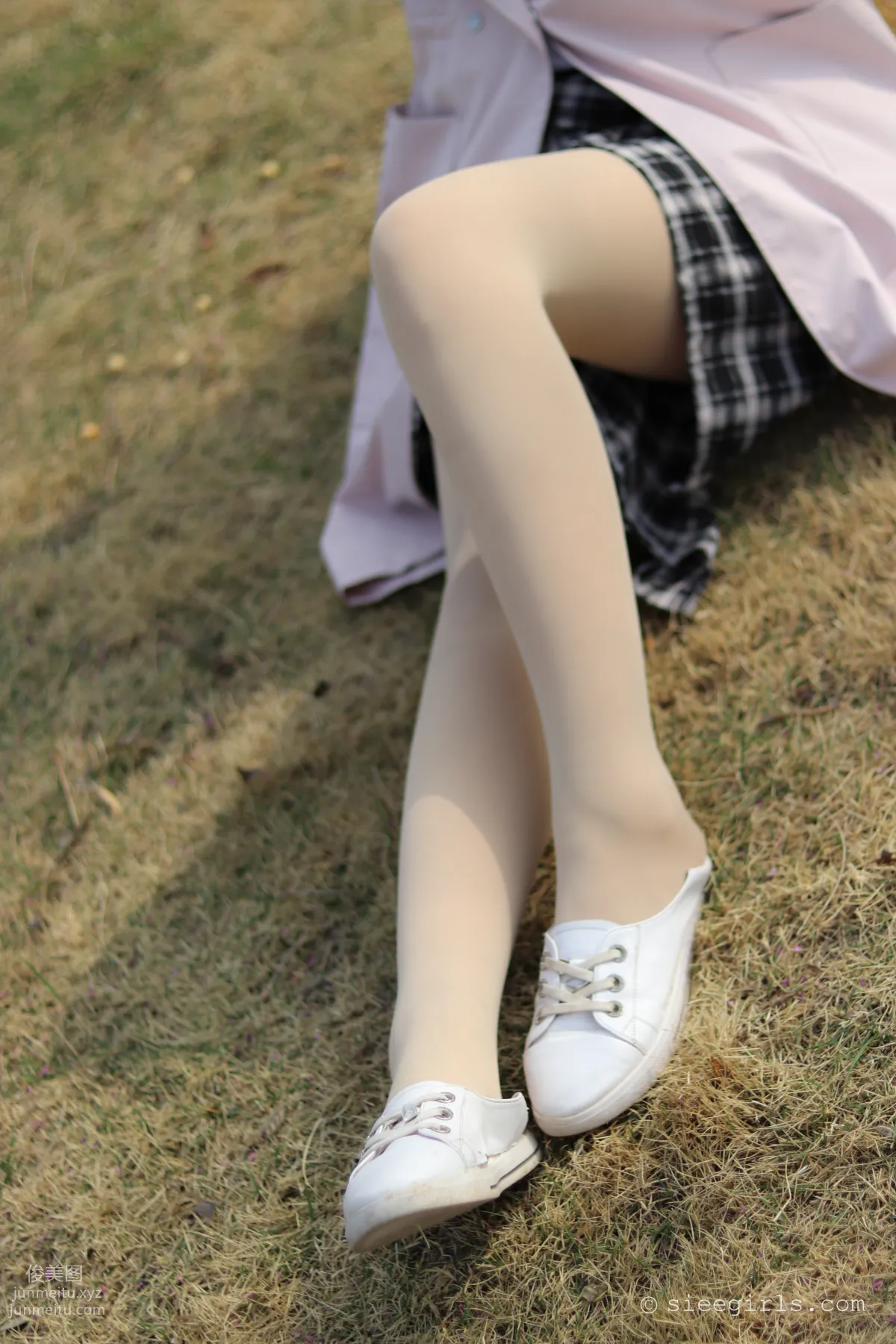 Xi Xi: SIEE No. 062 photo 11