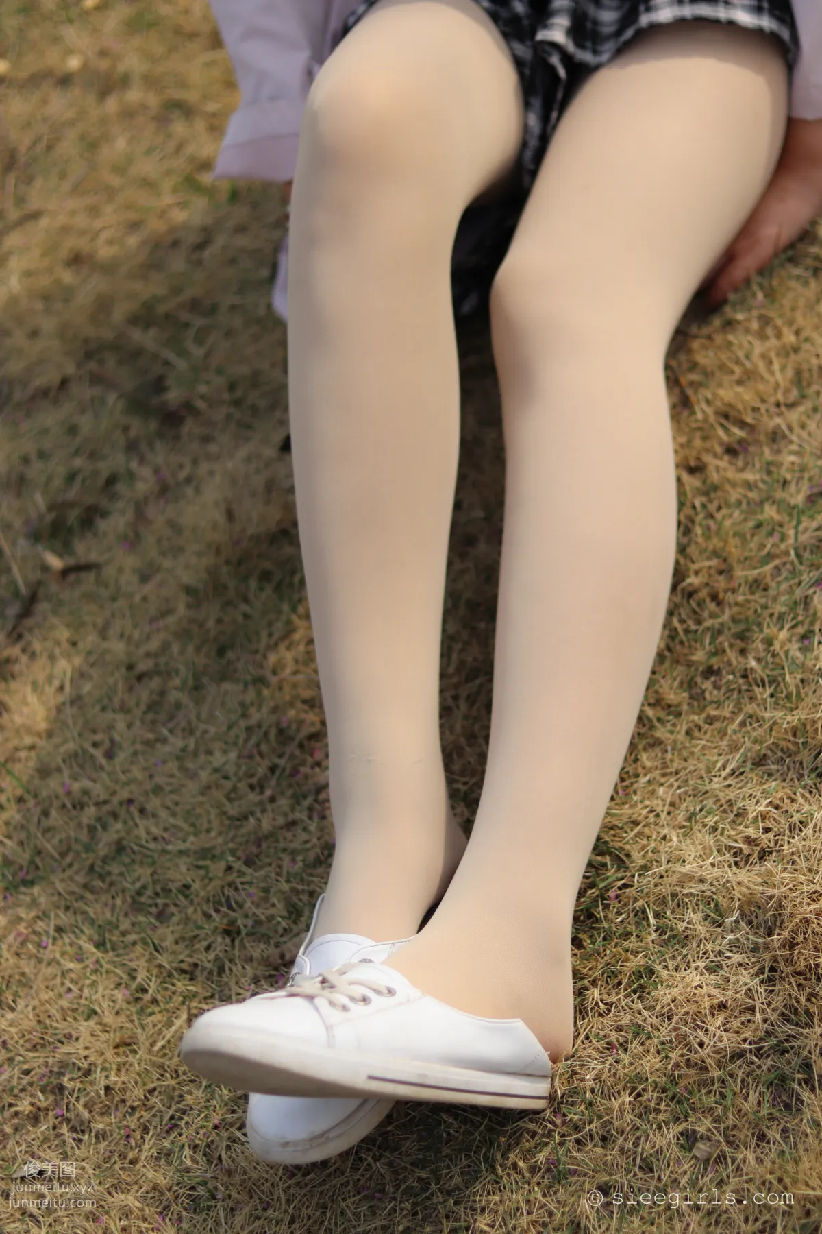 Xi Xi: SIEE No. 062 photo 17