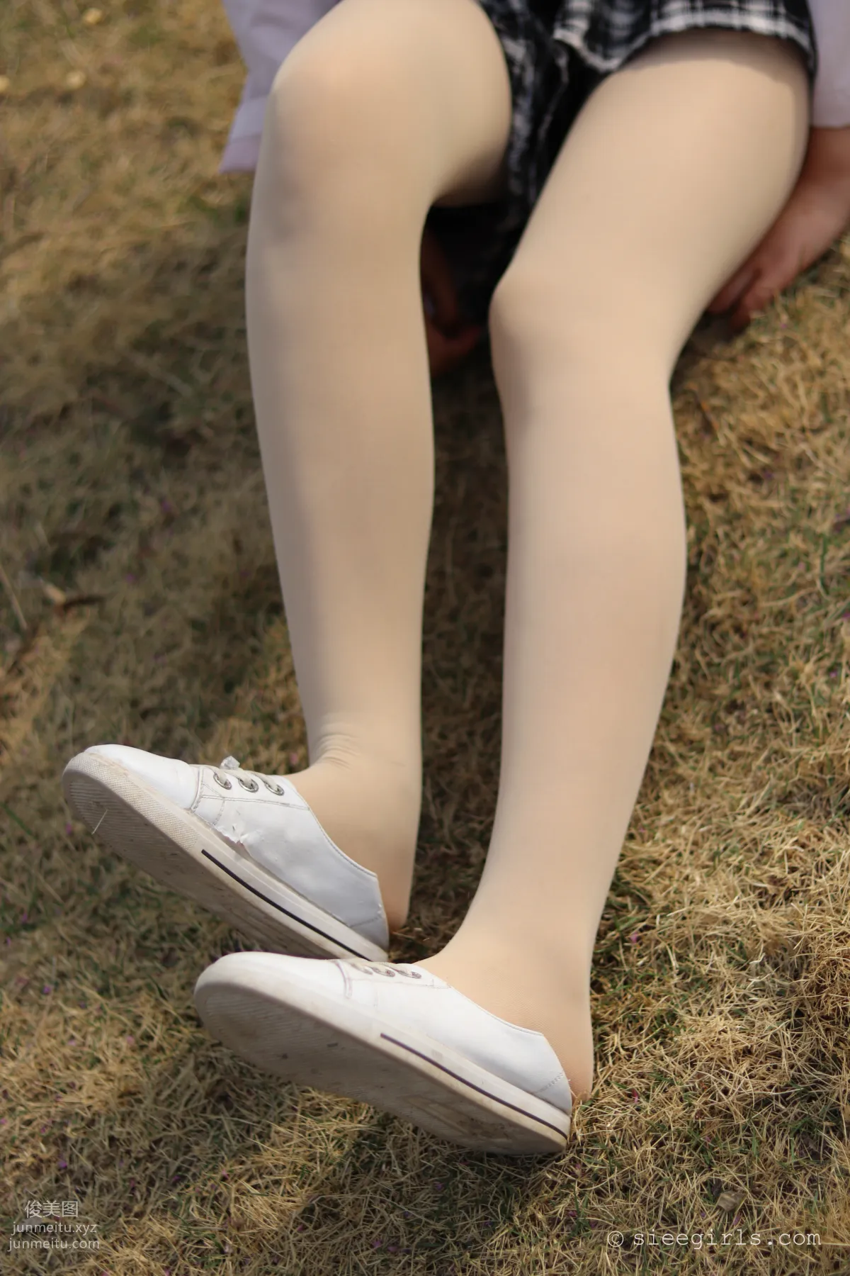 Xi Xi: SIEE No. 062 photo 18