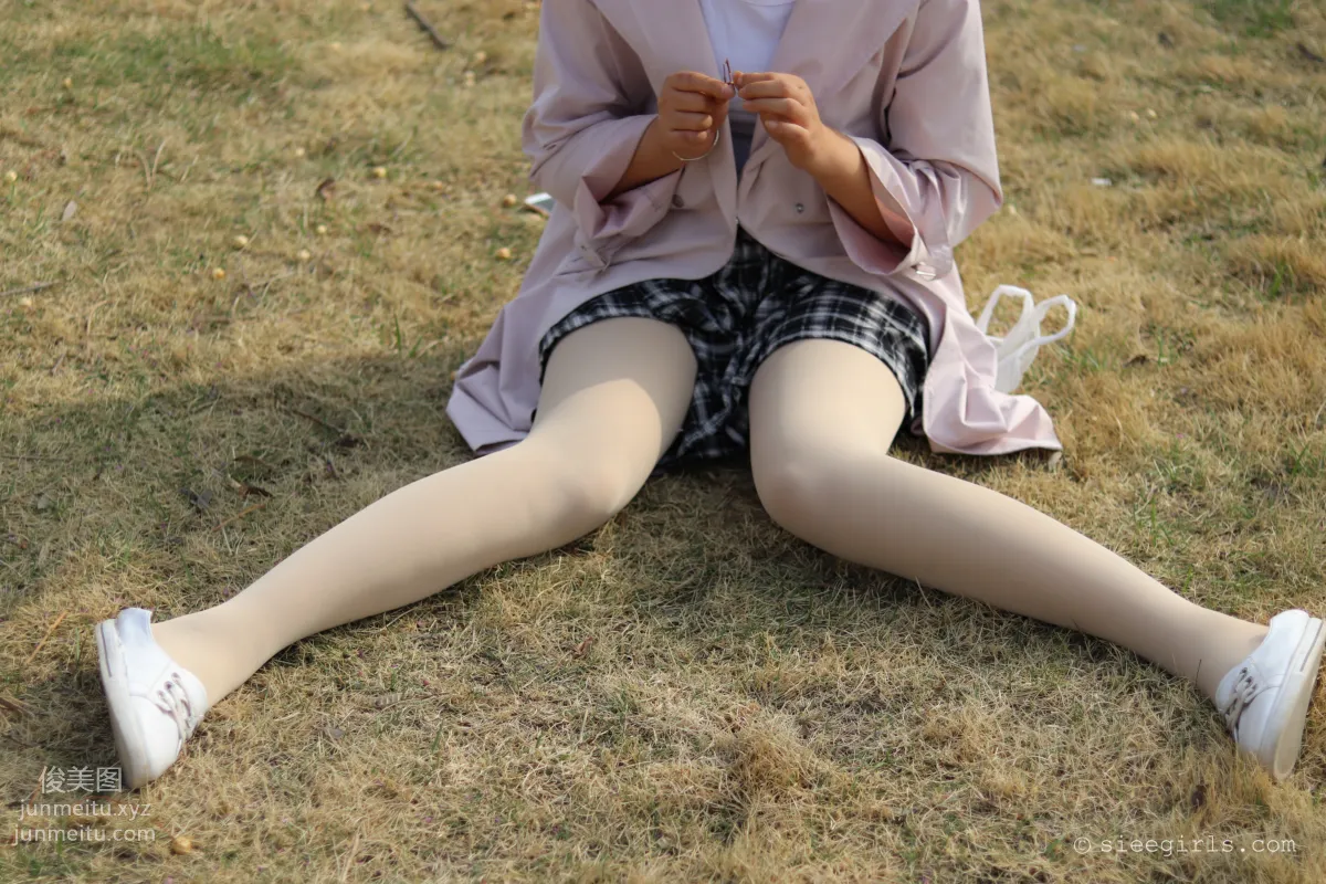 Xi Xi: SIEE No. 062 photo 21