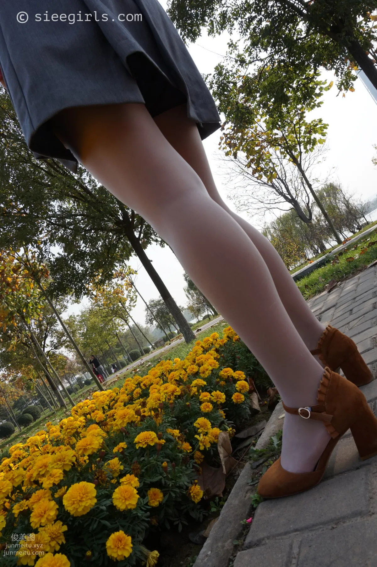 Yu Yu: SIEE No. 012 photo 13