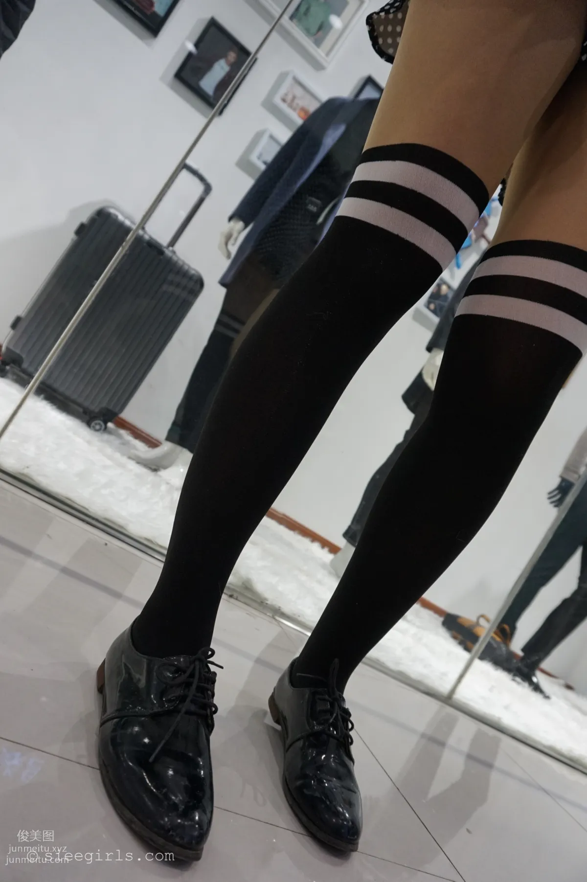 Xi Xi: SIEE No. 027 photo 21