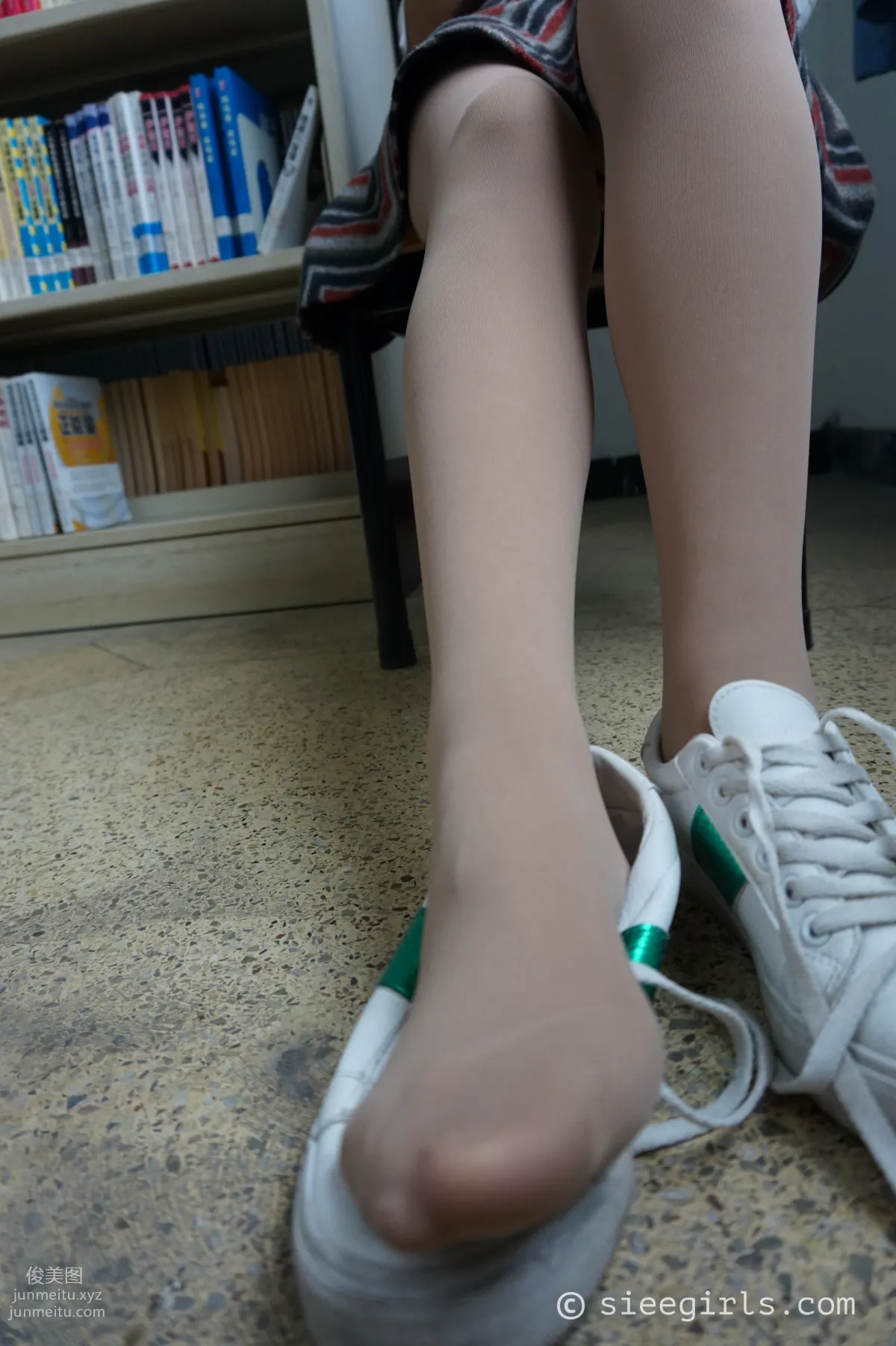 Yu Yu: SIEE No. 006 photo 56