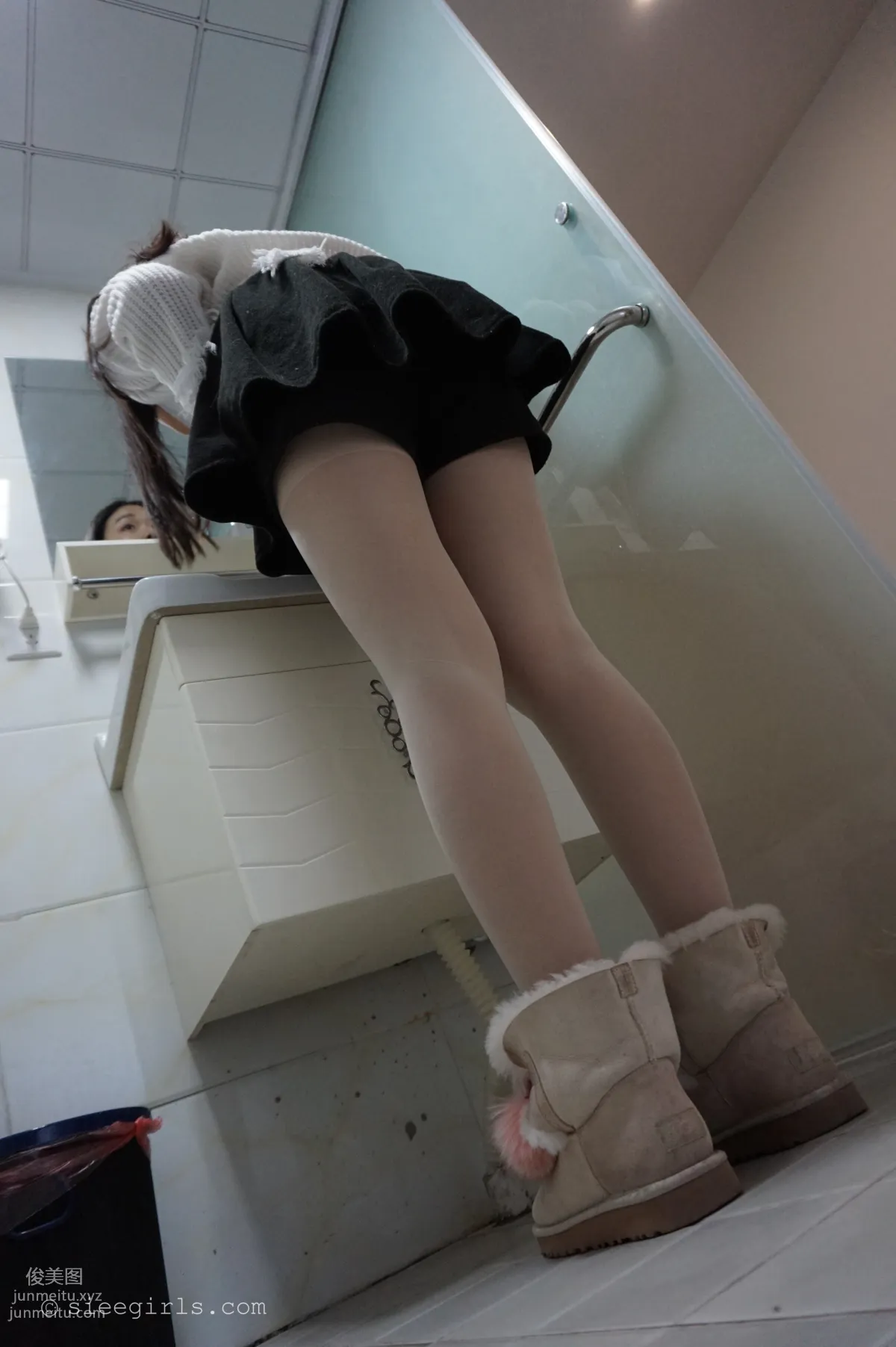Xi Xi: SIEE No. 040 photo 2