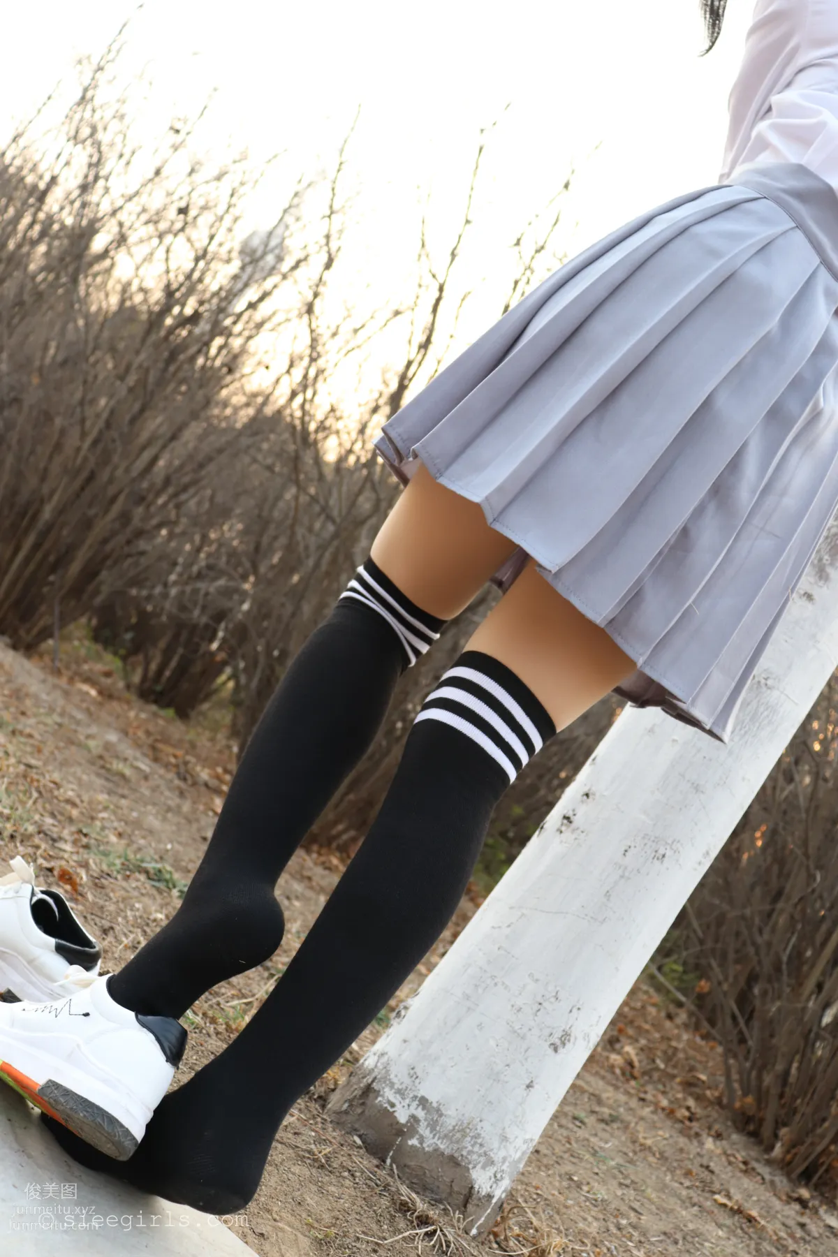 SIEE No. 051 photo 45