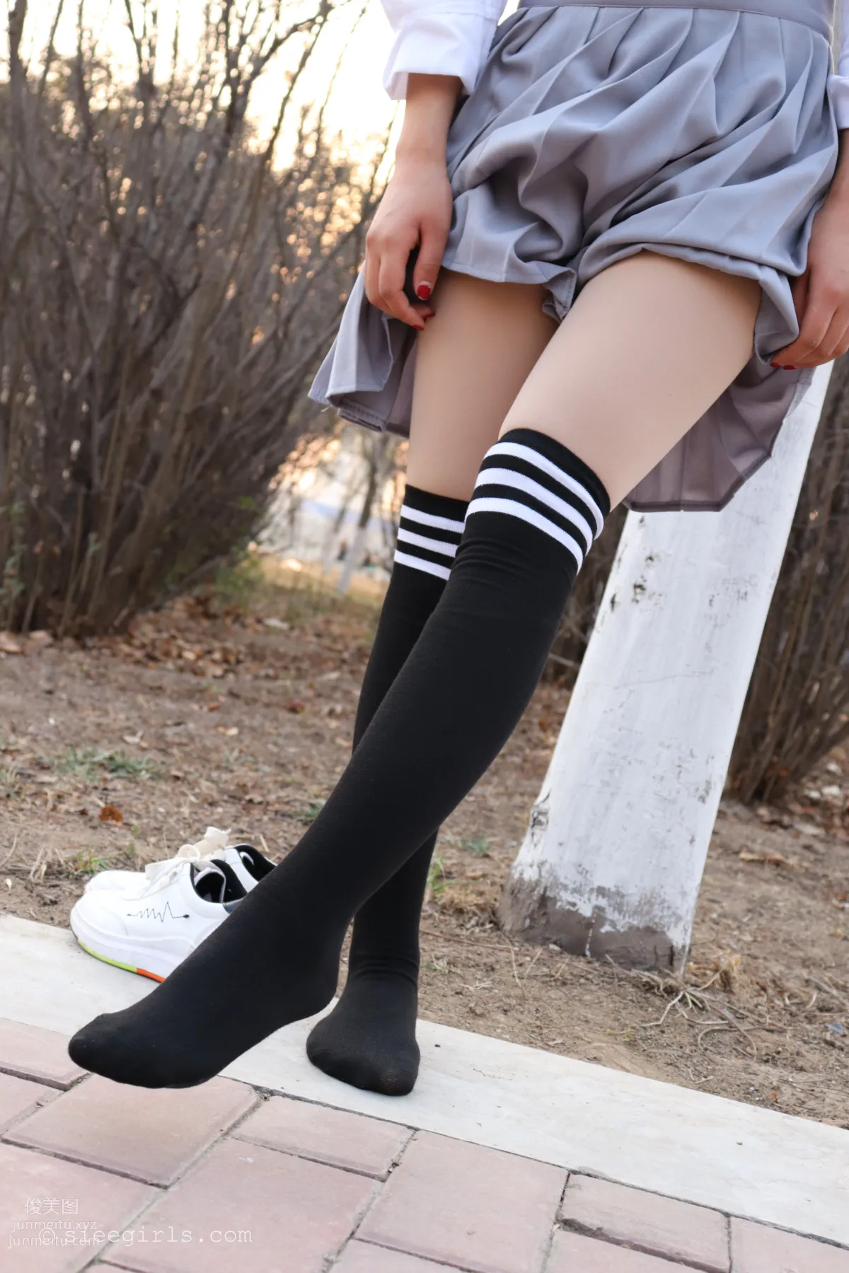 SIEE No. 051 photo 55
