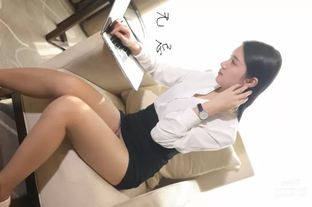 WJ 無忌影社 奶茶妹妹OL肉絲 【93P】