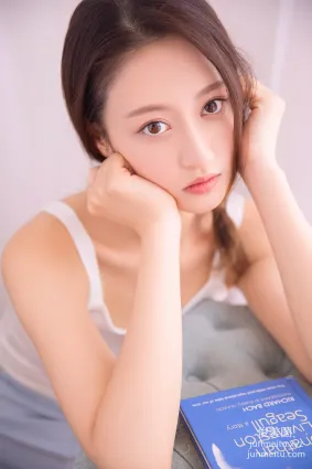 [YALAYI雅拉伊] 2023.07.26 NO.1051 眼裡花影