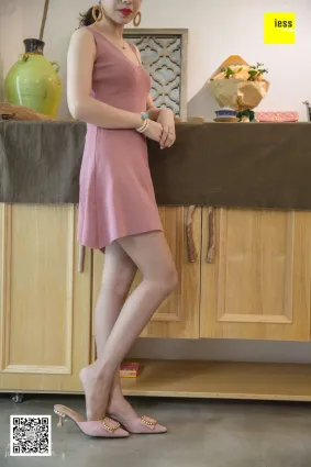 [IESS异思趣向] 2018.10.02 丝享家328：《辣妈知性咖啡丝》辣妈（君君） [90P]