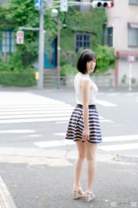 [Graphis] 2019.06.21 First Gravure 初脫ぎ娘 Remu Suzumori 涼森れむ