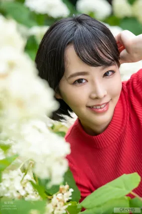 [Graphis] 2020-08-24 Tsubaki Sannomiya 三宮つばき 『 first gravure 』