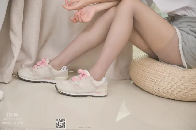 [SSA絲社]超清寫真 NO.103 麗萍 腿模麗萍，每個角度都有不一樣的她[168P]