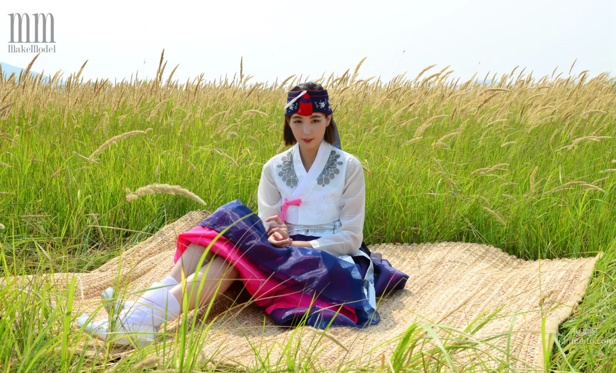 Eunjeong: Makemodel No. 256 photo 3