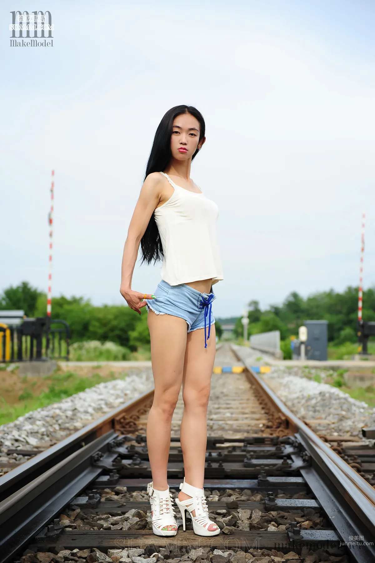 Jisu: Makemodel No. 640 photo 15