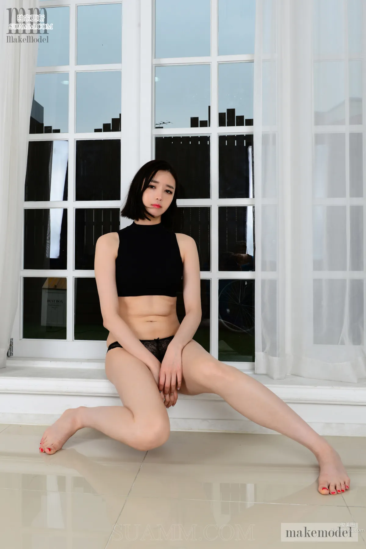 Makemodel NO.666 2016.03.09 [GYURI 규리] 매혹적인 흑장미2 52P 21