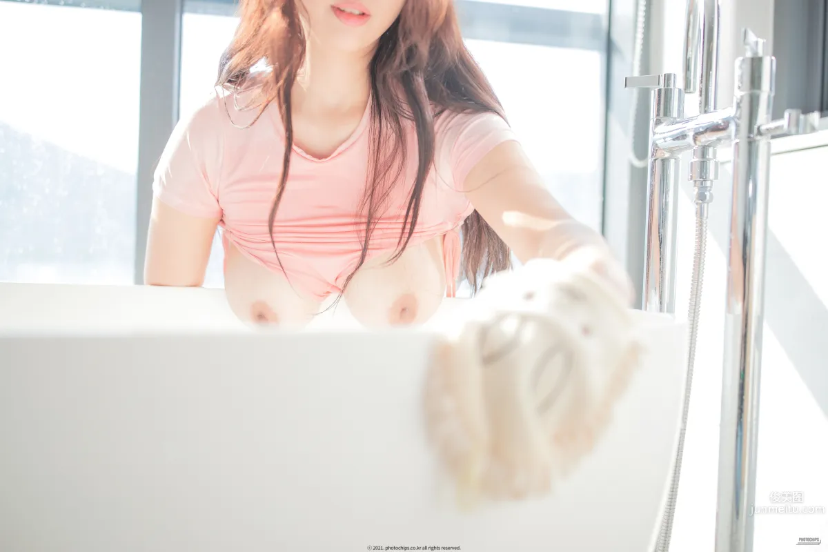 021.PhotoChips Vol.99 Bokbunjajoo No.19 [77P] 54