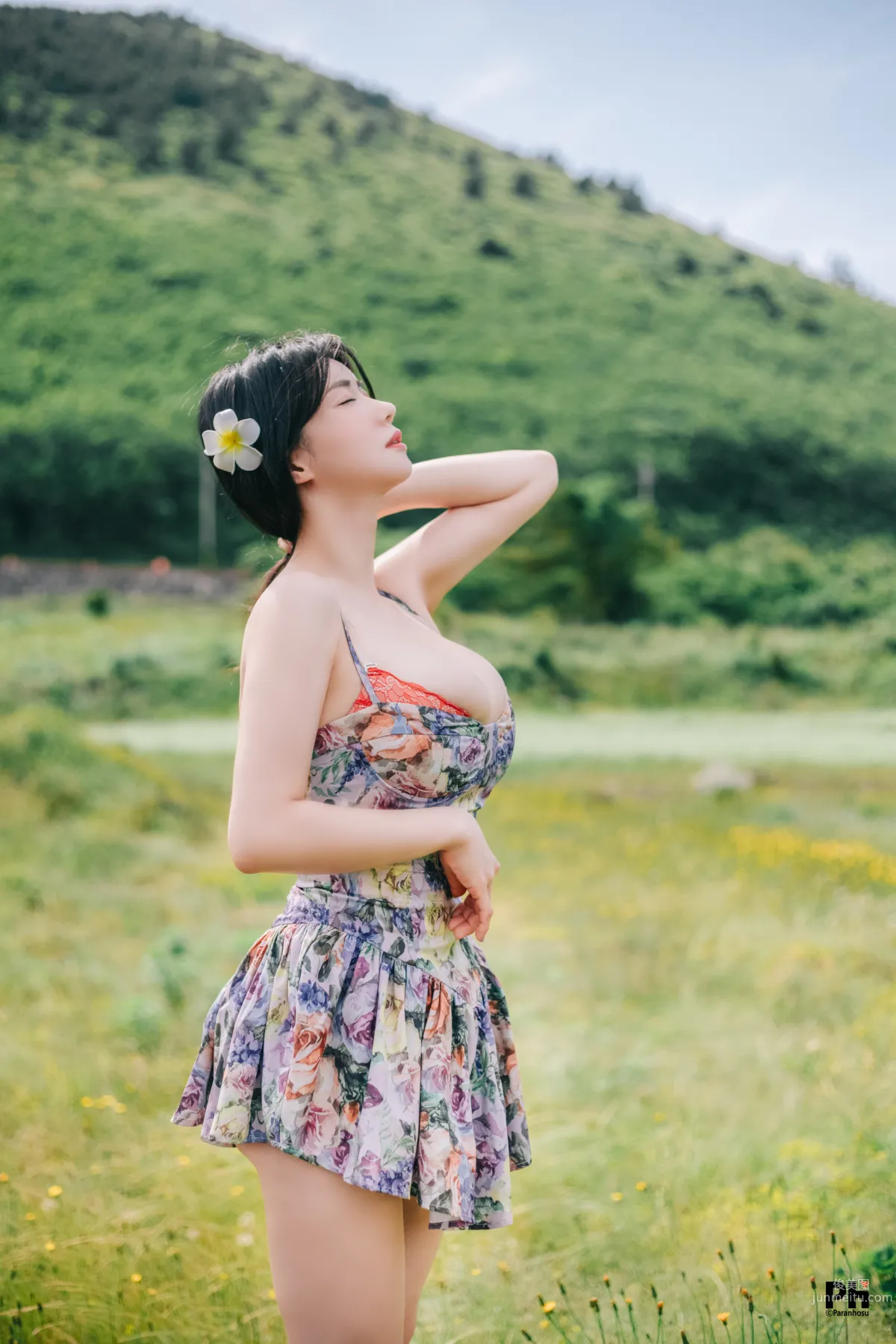 027.Paranhosu - Sia_S22 Photo Book Vol.8 - Adorable Sia[60P] 30