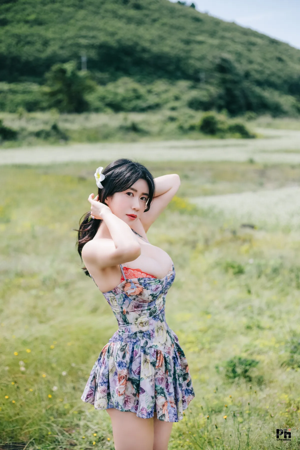027.Paranhosu - Sia_S22 Photo Book Vol.8 - Adorable Sia[60P] 28