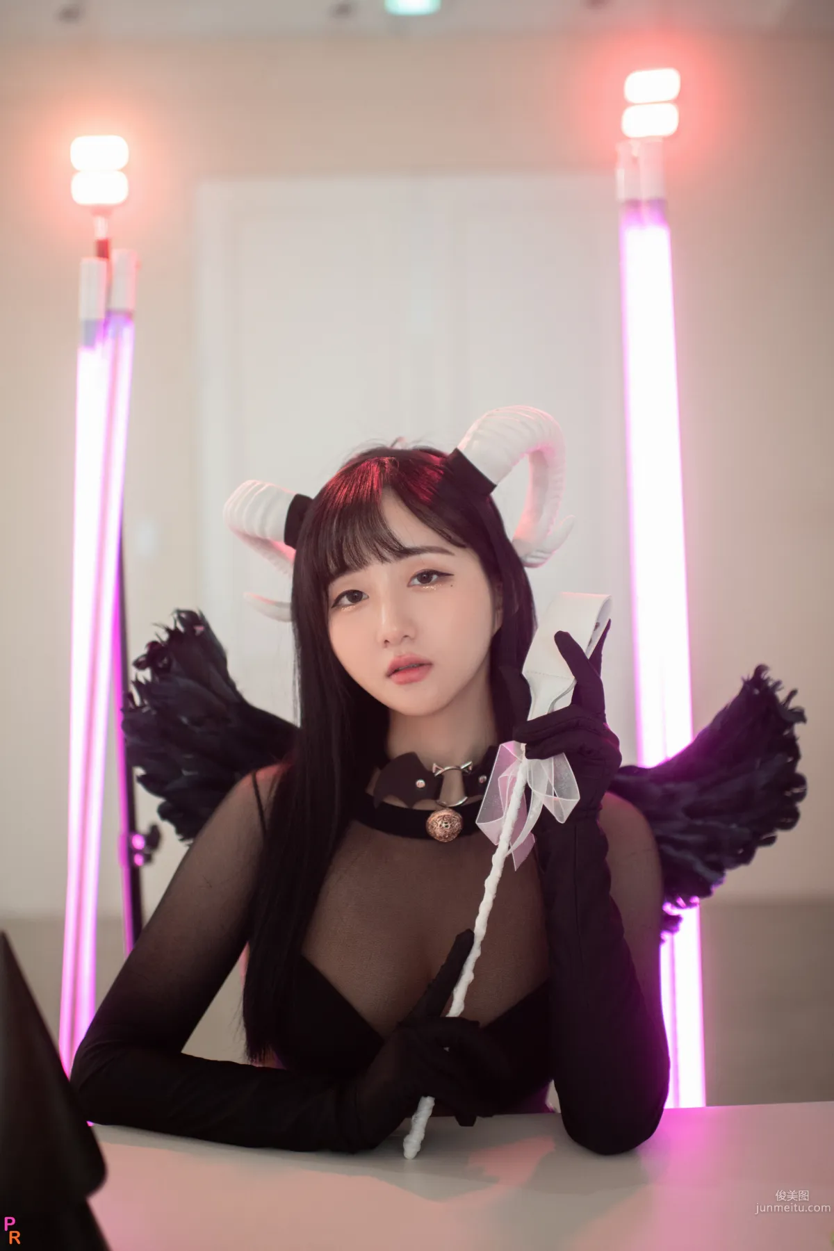 029.PINK- Jina (한지나) - Succubus [108P] 53