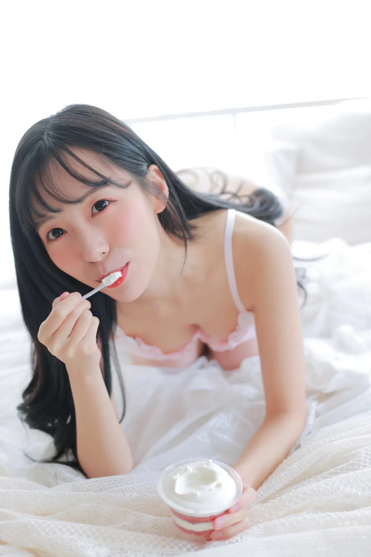 060.[Patreon] Sovely - Housekeeper Photo Set Collection Part 2-2[73P] 49