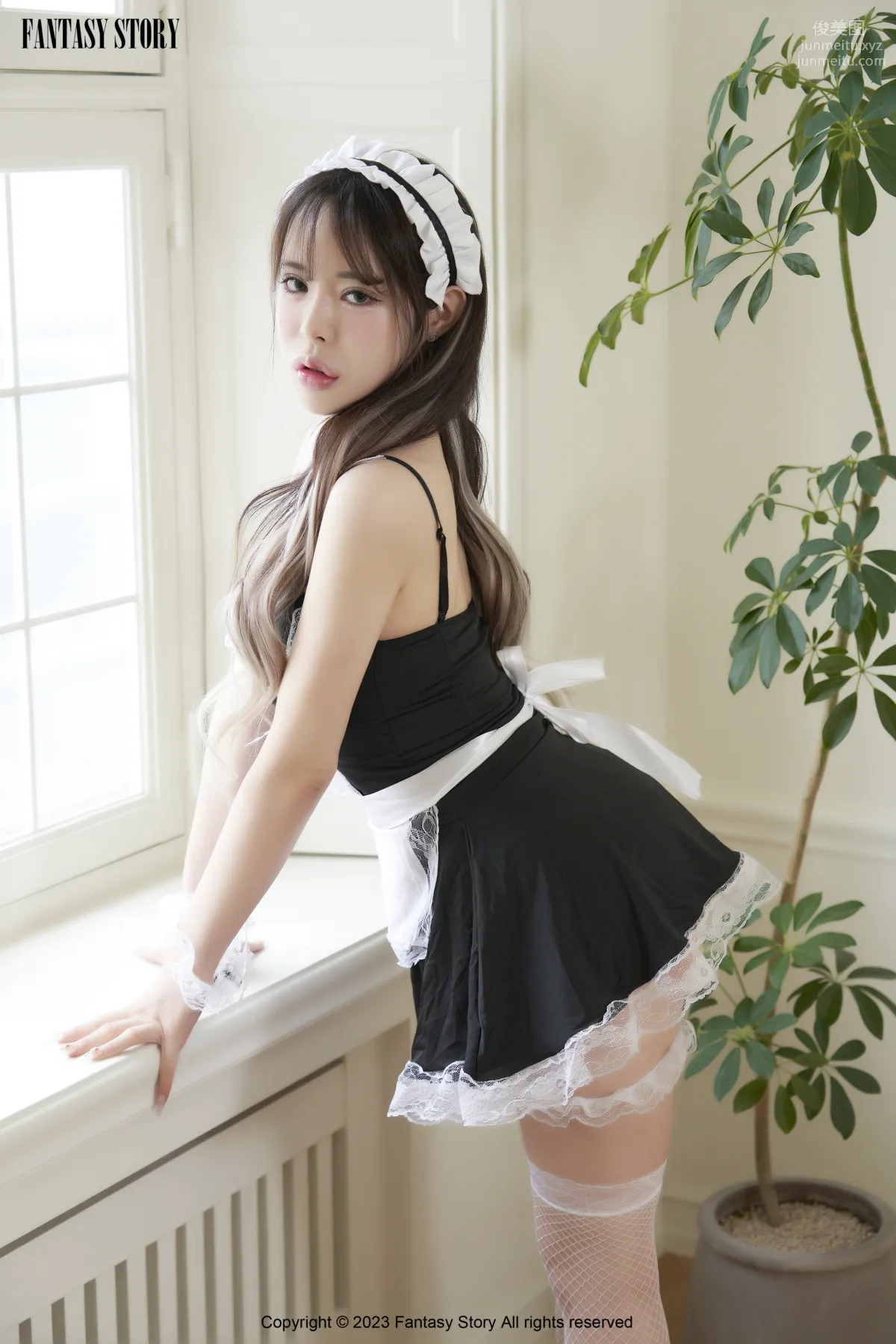 002.[Fantasy Story] Bunny - Relationship With Maid 01[65P] 2