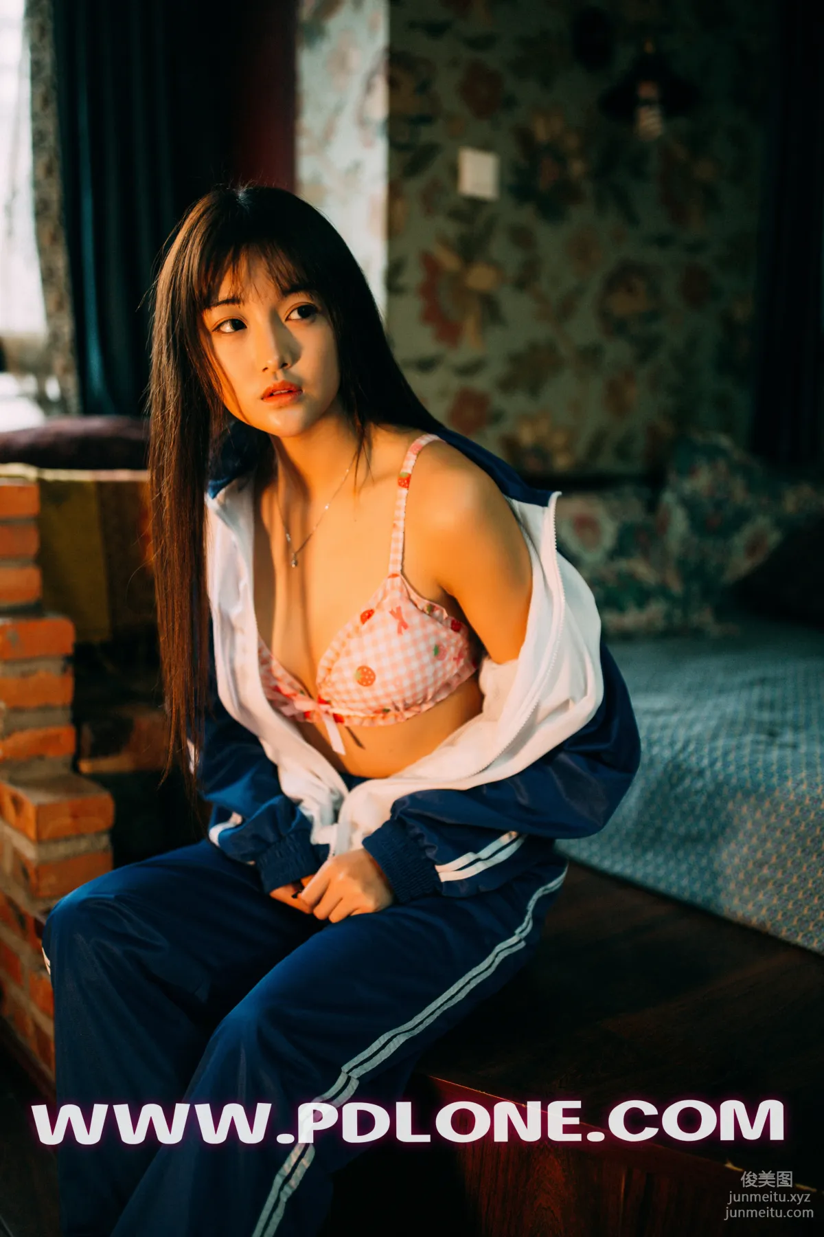 Pandora No. 398 photo 11