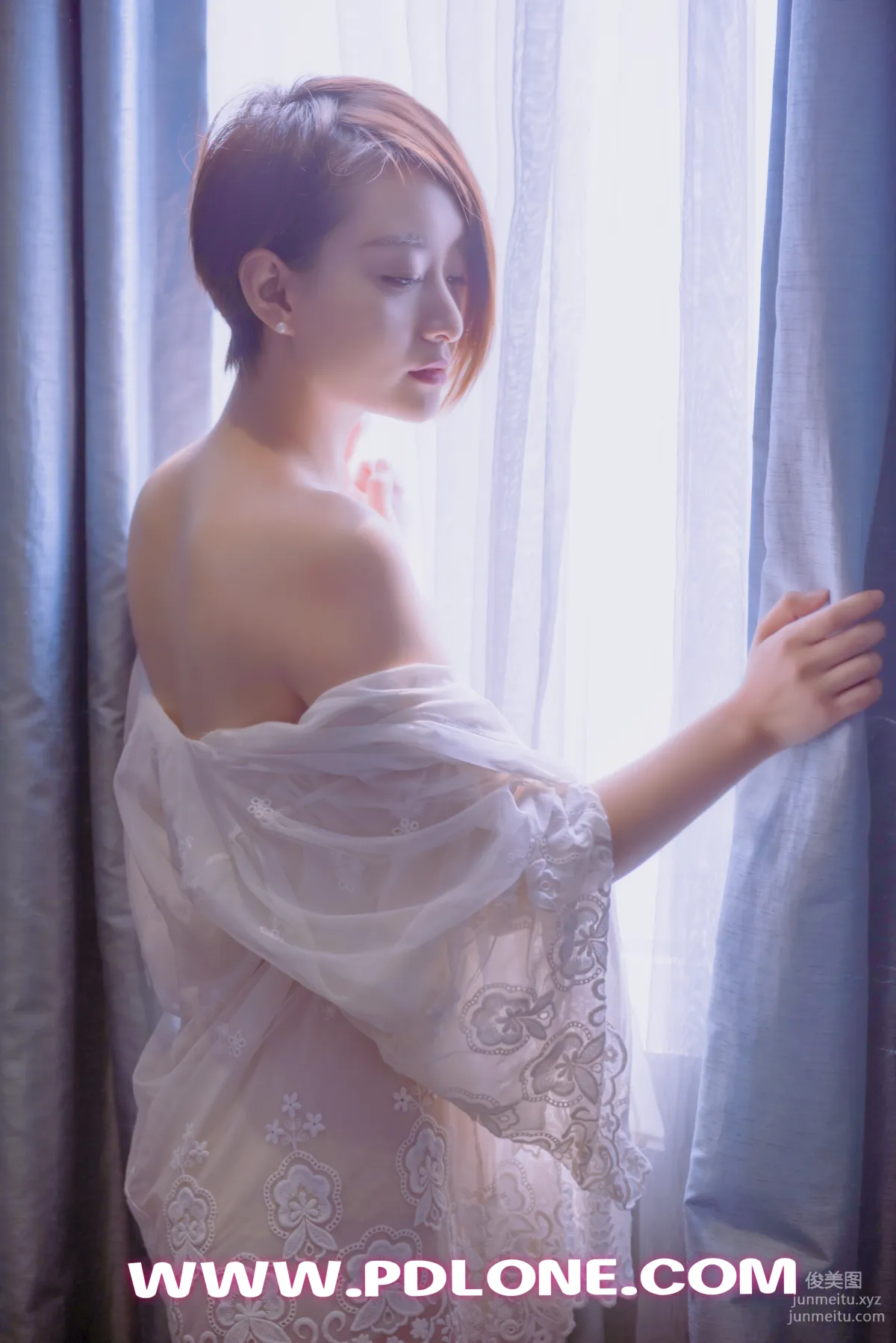 Pandora No. 400 photo 4