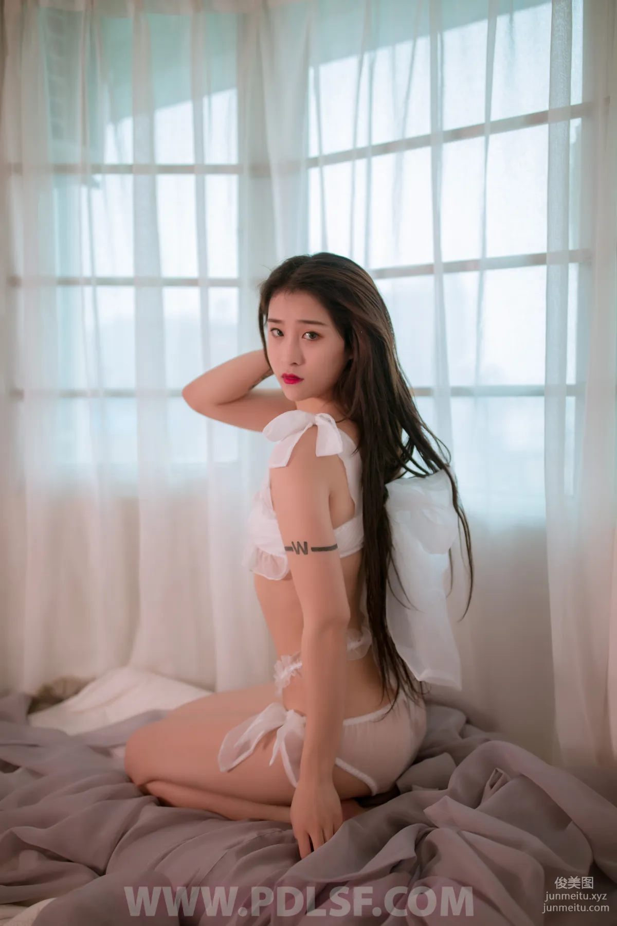 Pandora No. 499 photo 41