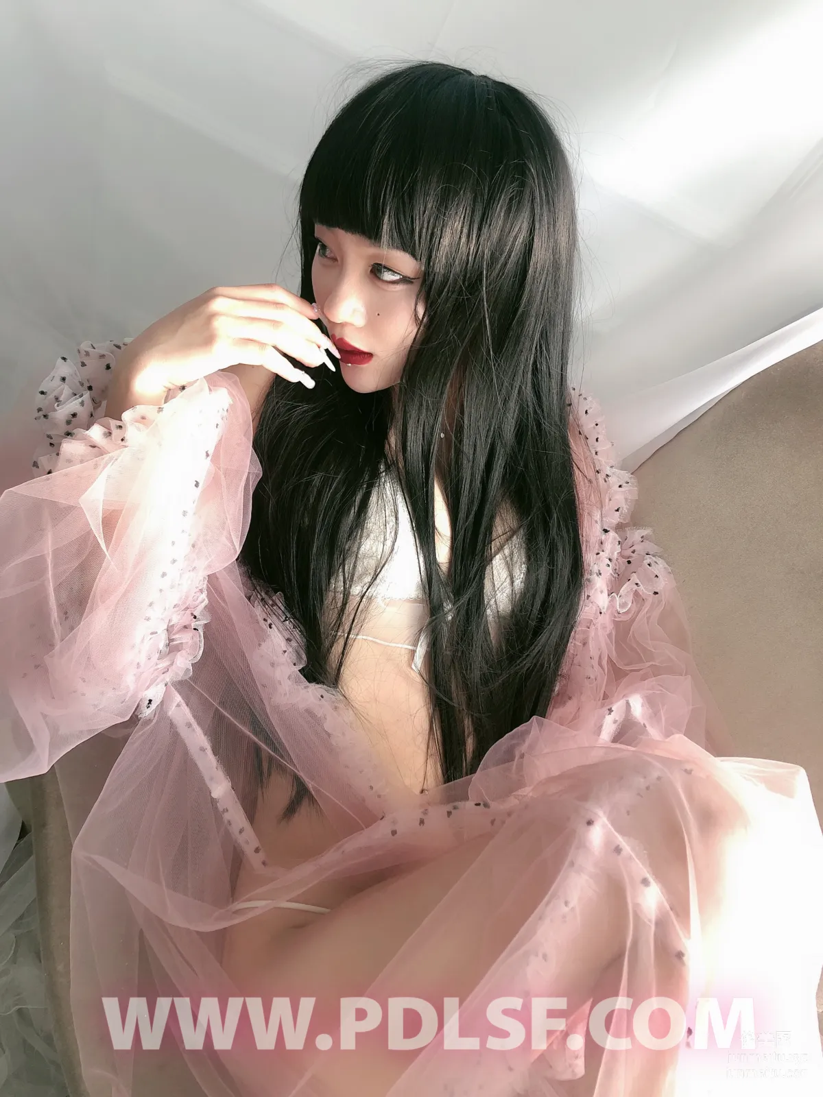 Pandora No. 521 photo 14