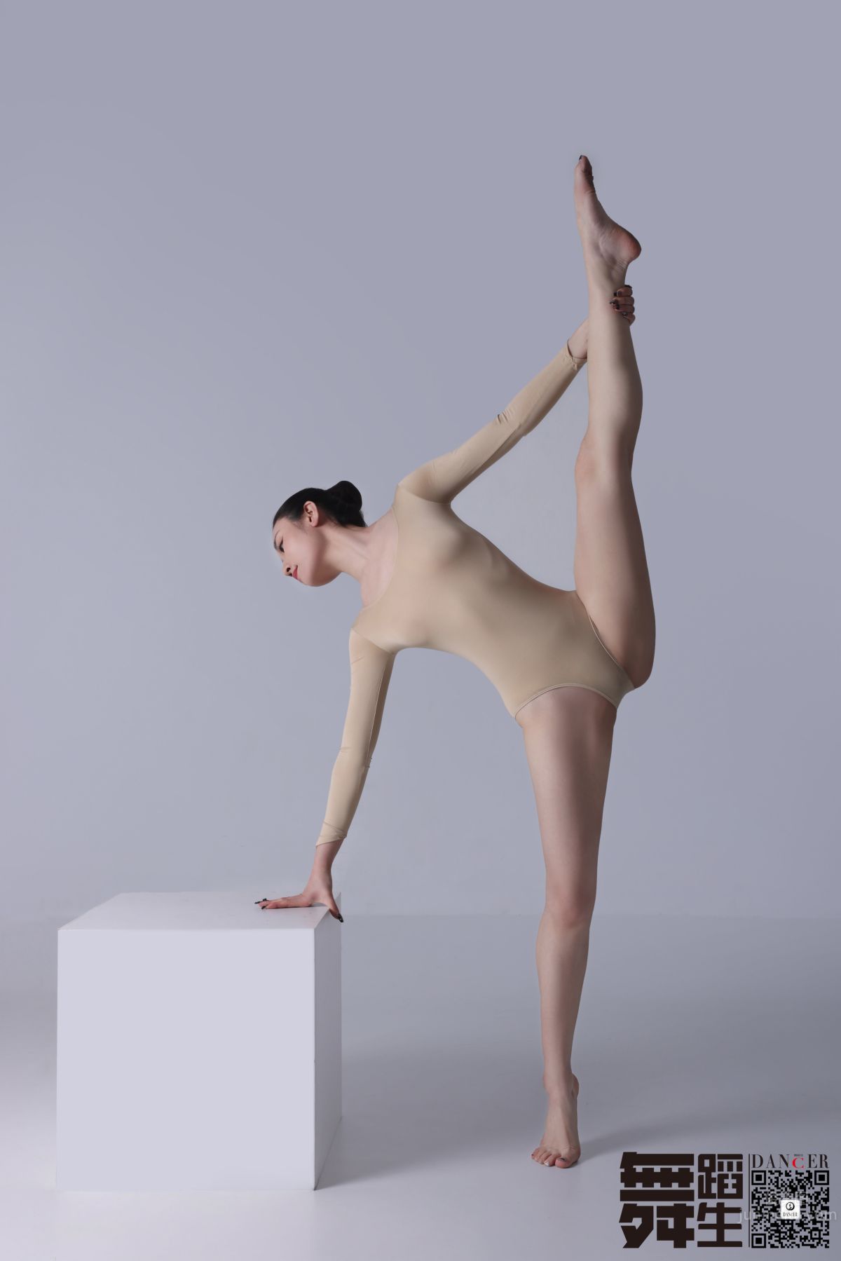 [GALLI] Dancer's Diary 107 - Phantom photo 26