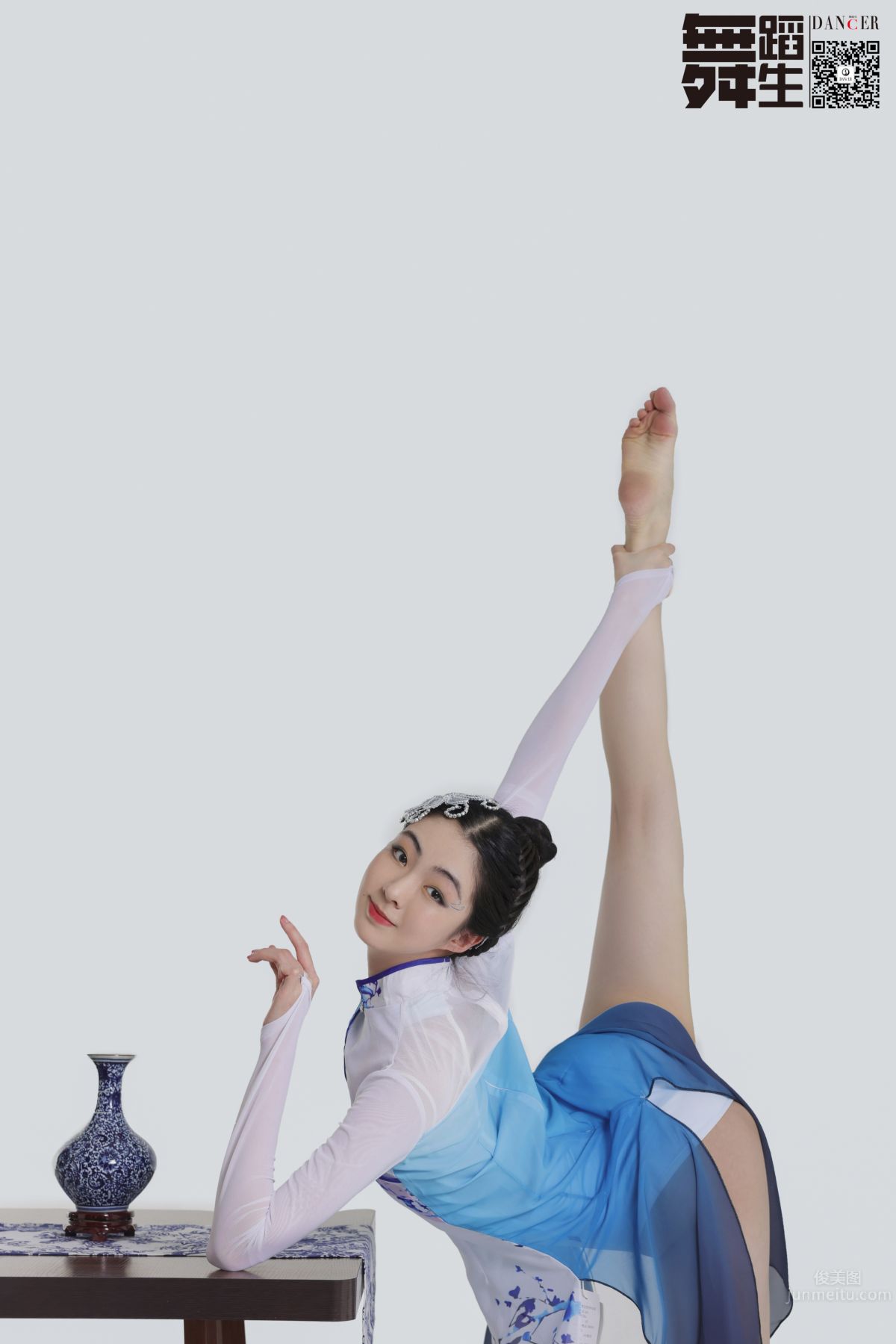 [GALLI] Dancer's Diary 104 - Blue and White Porcelain, Han Yutong photo 4