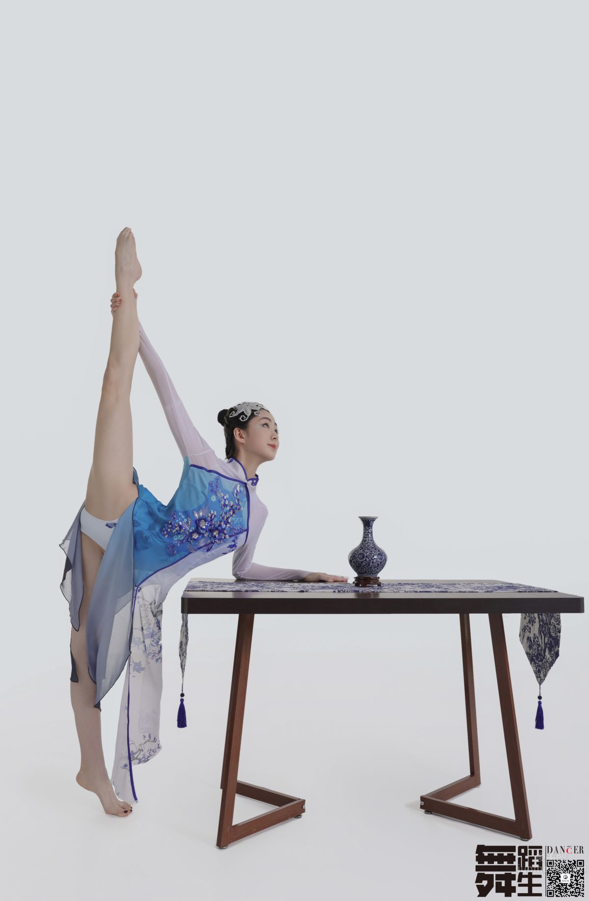 [GALLI] Dancer's Diary 104 - Blue and White Porcelain, Han Yutong photo 8