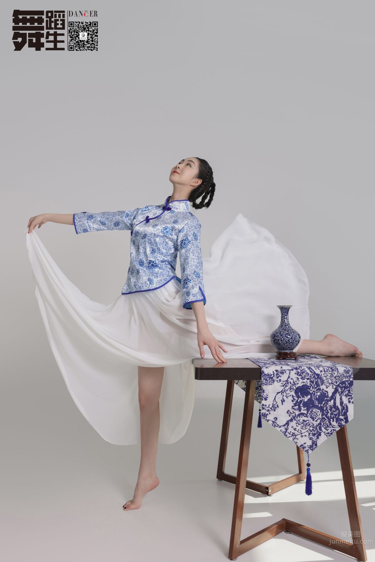 [GALLI] Dancer's Diary 104 - Blue and White Porcelain, Han Yutong photo 15