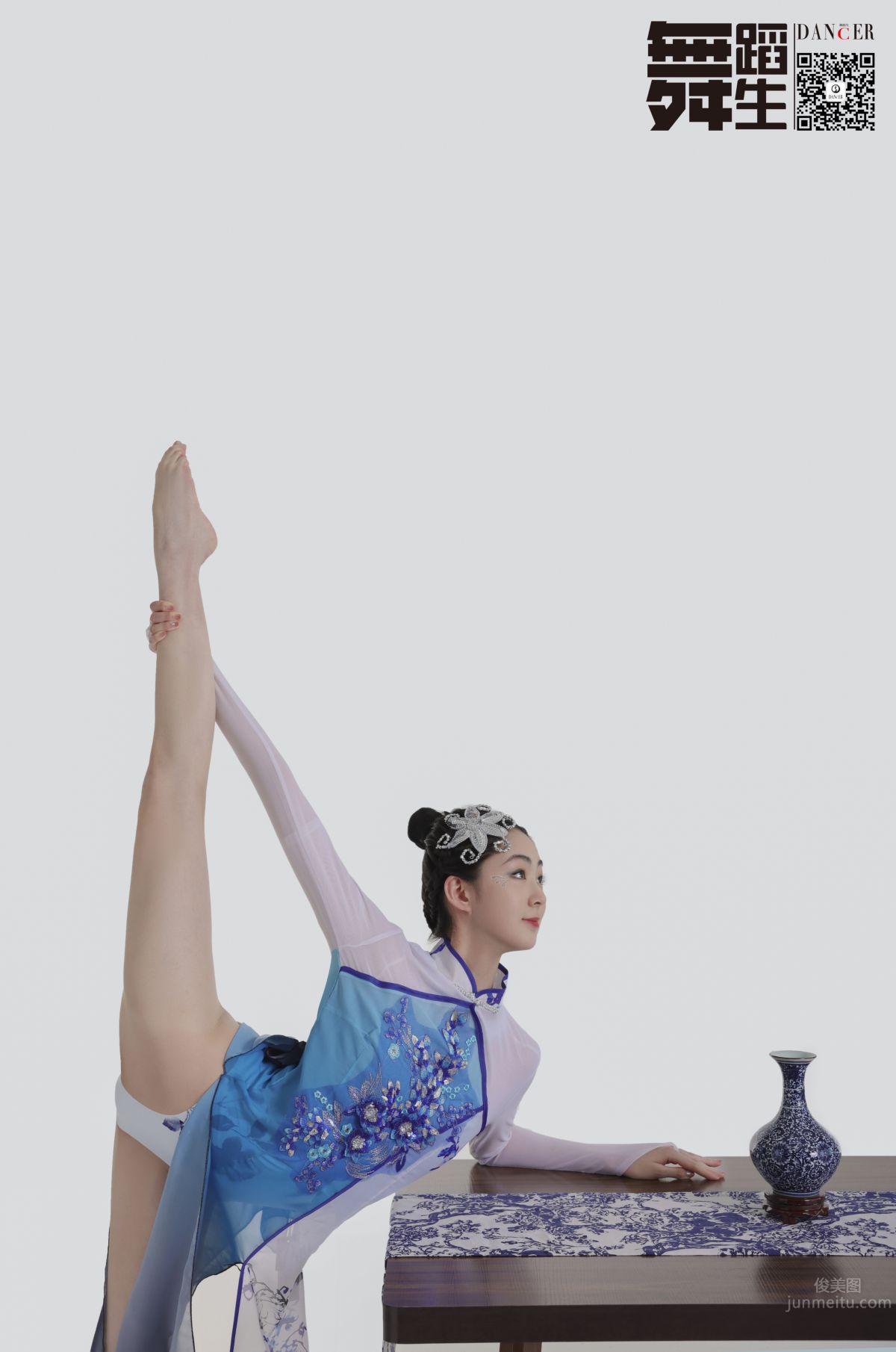 [GALLI] Dancer's Diary 104 - Blue and White Porcelain, Han Yutong photo 17
