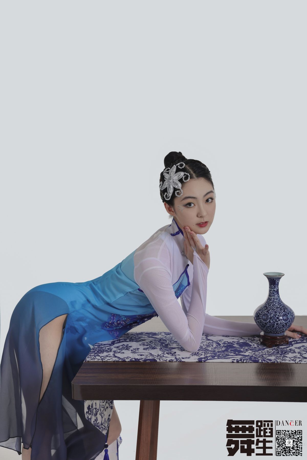 [GALLI] Dancer's Diary 104 - Blue and White Porcelain, Han Yutong photo 18